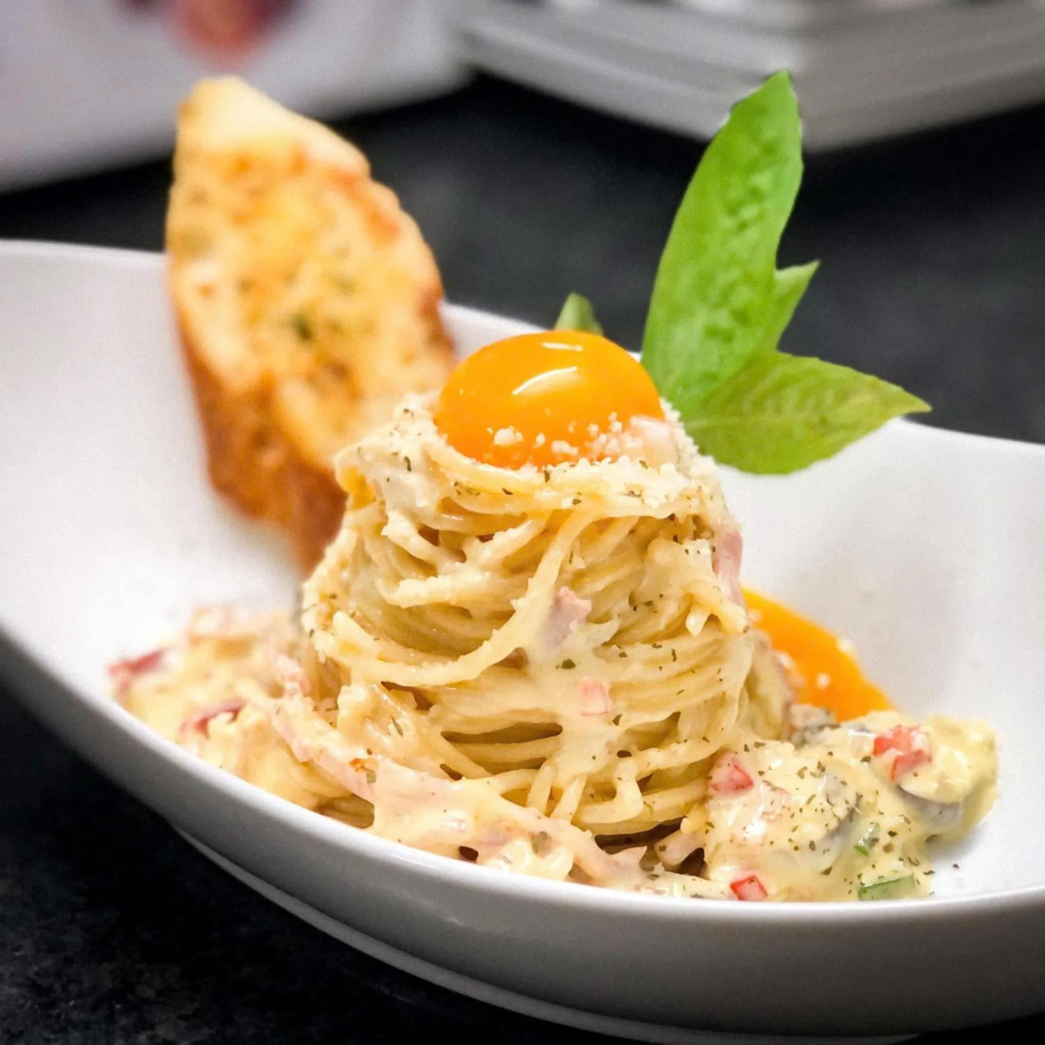 Lunch in Cat Ba Paradise Hotel - Sky Bar & Massage