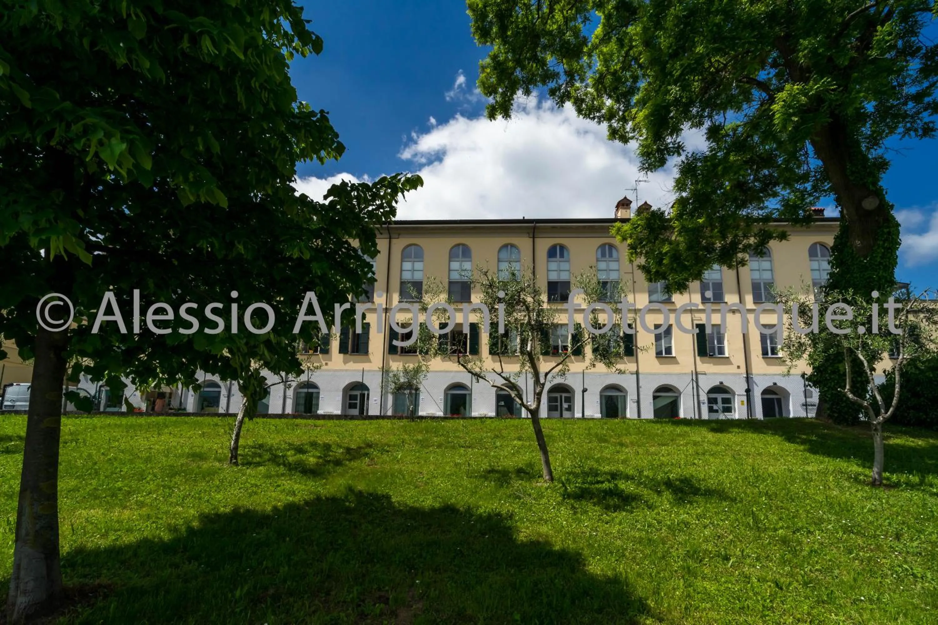 Property building in BlueLake Inn