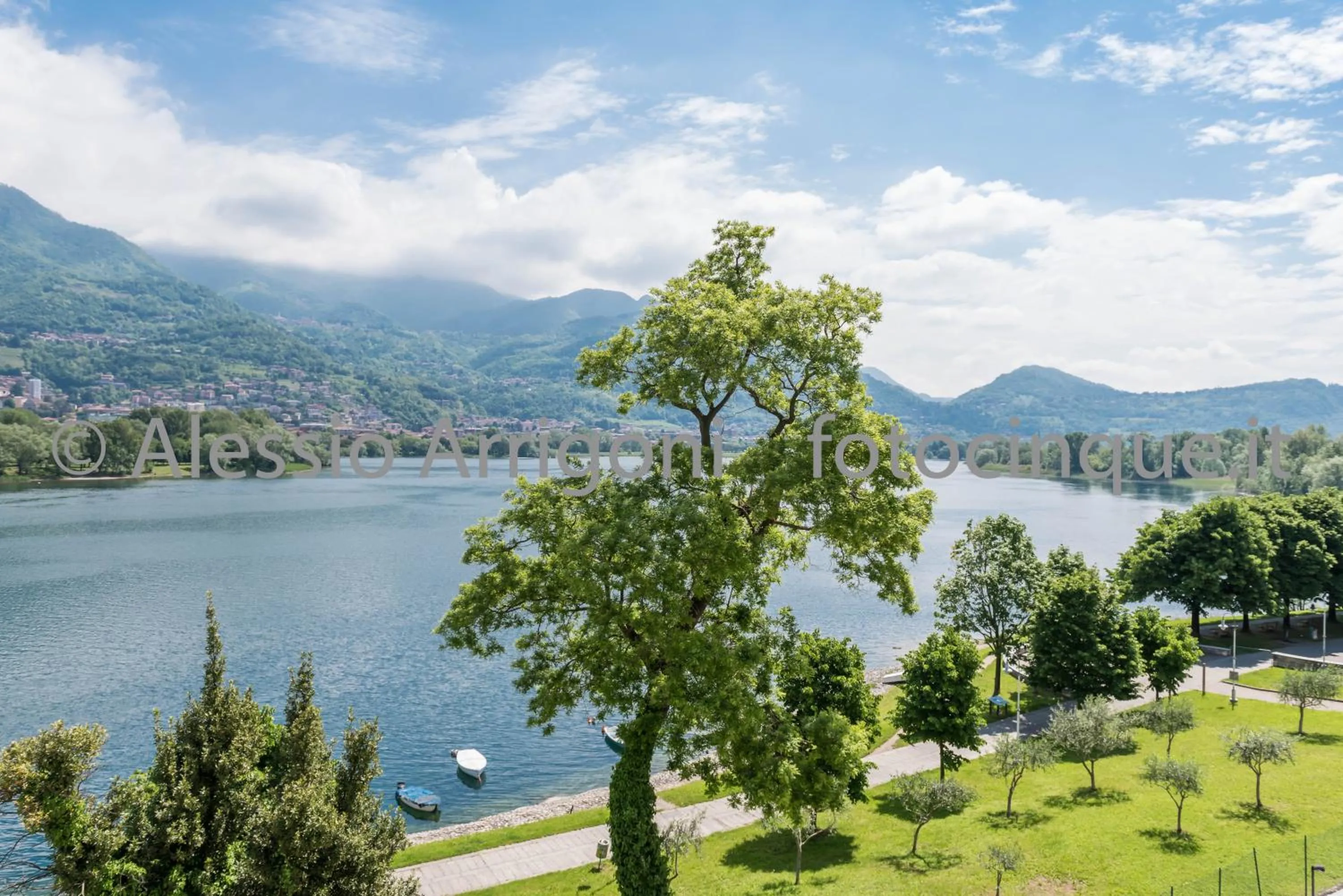 Natural landscape in BlueLake Inn