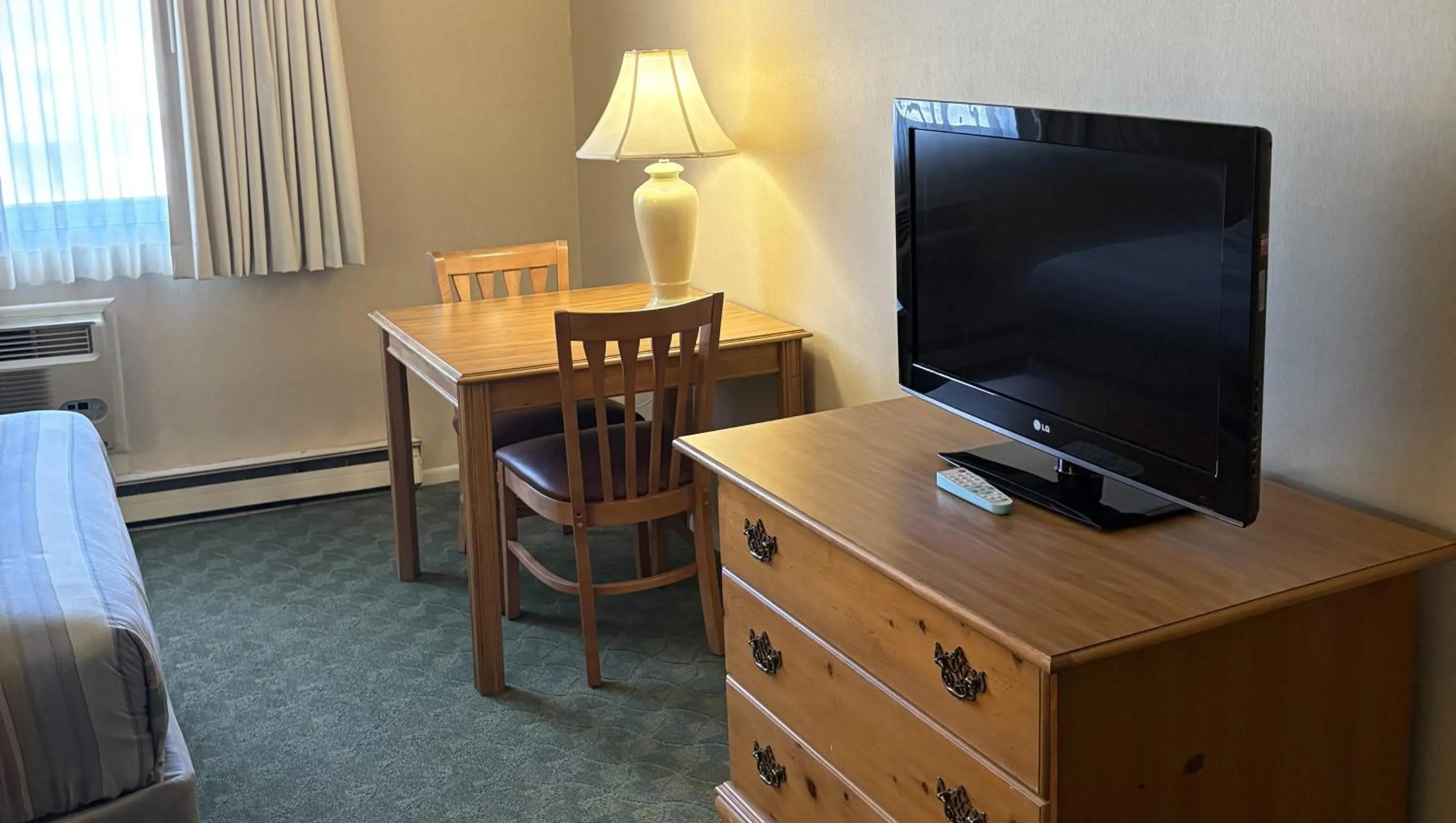 Photo of the whole room in Magnuson Grand Pioneer Inn and Suites