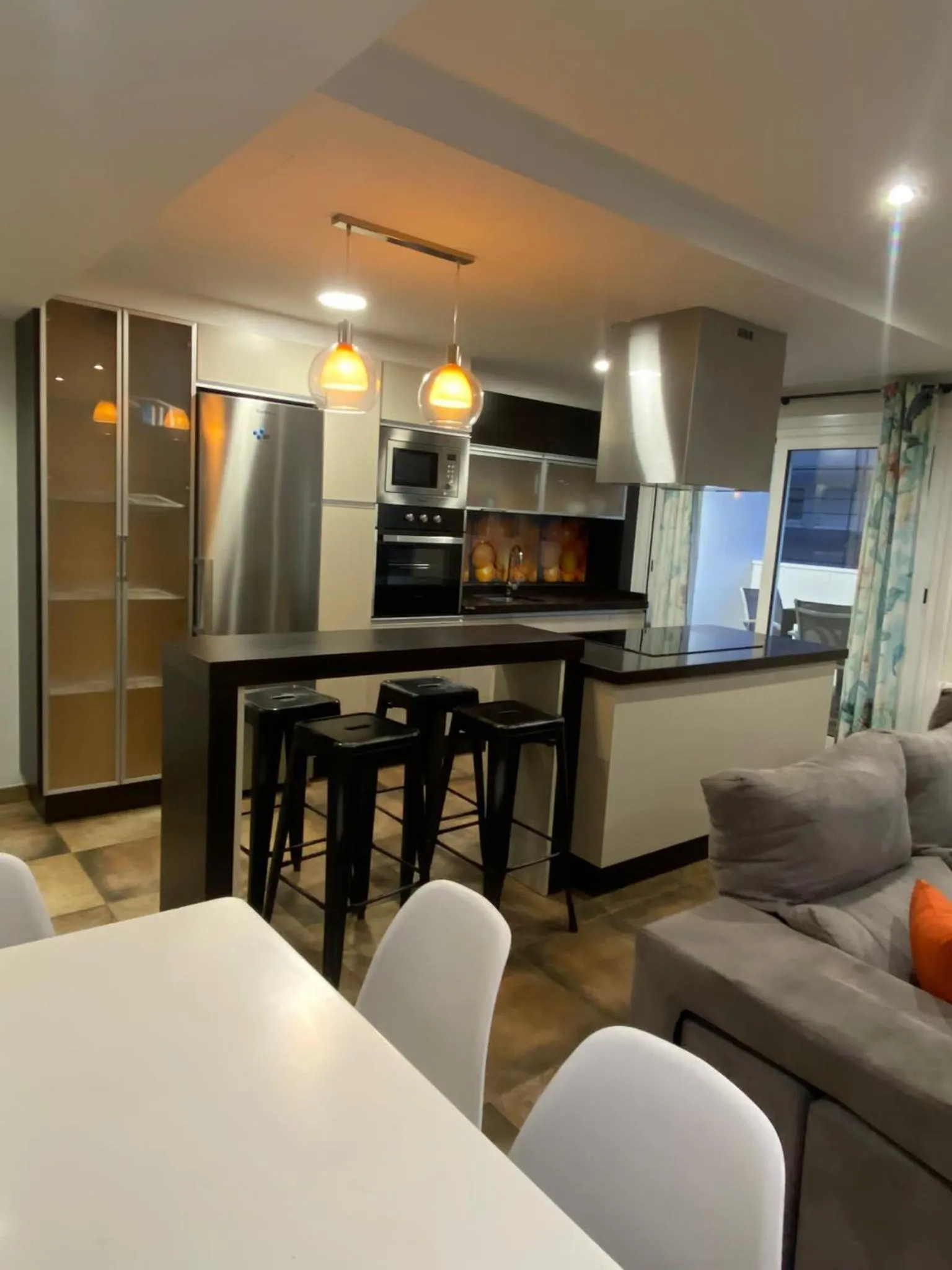 Kitchen or kitchenette in Residencia Compostela