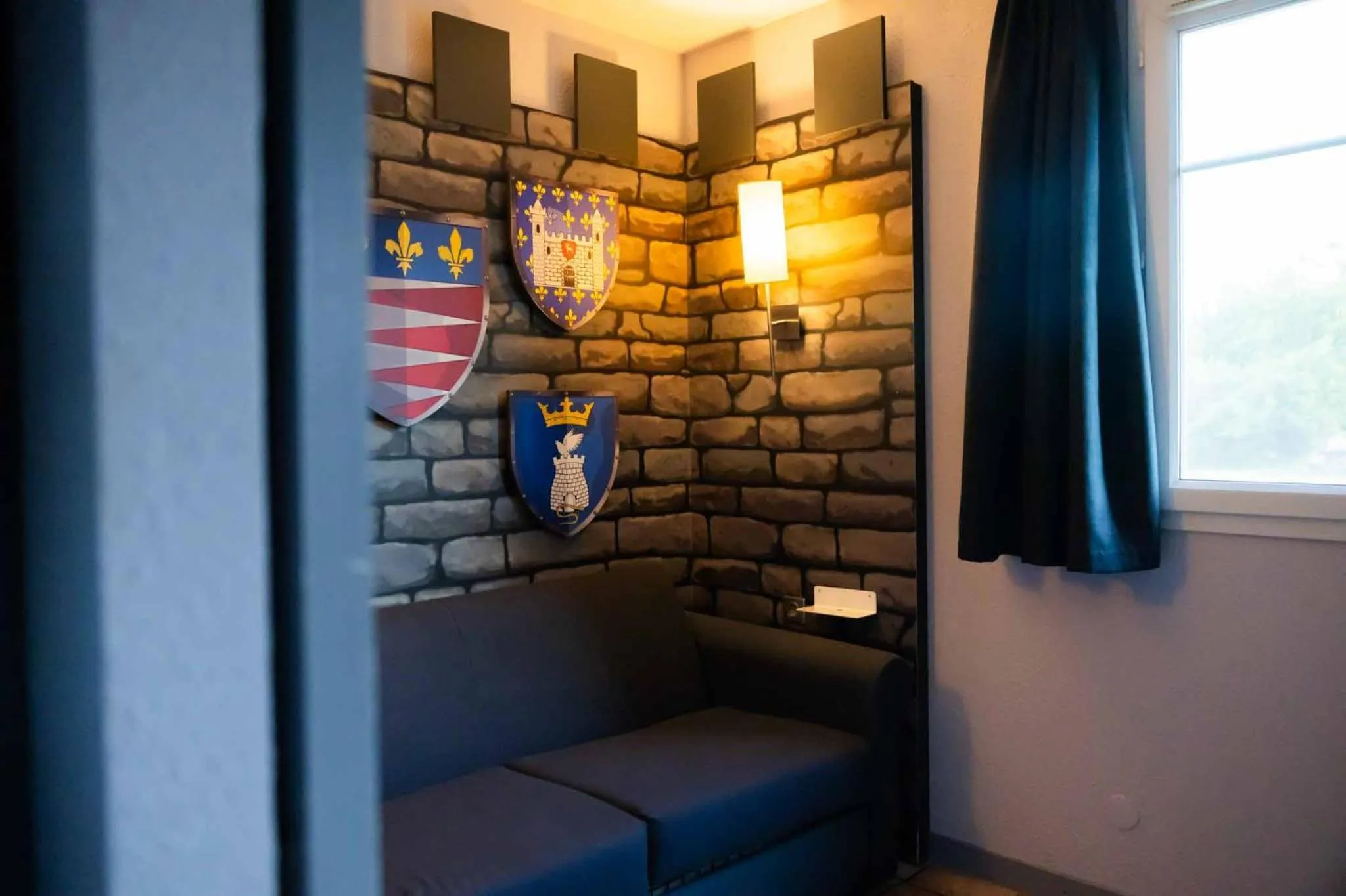 Living room in Explorers Hotel Marne-la-Vallée