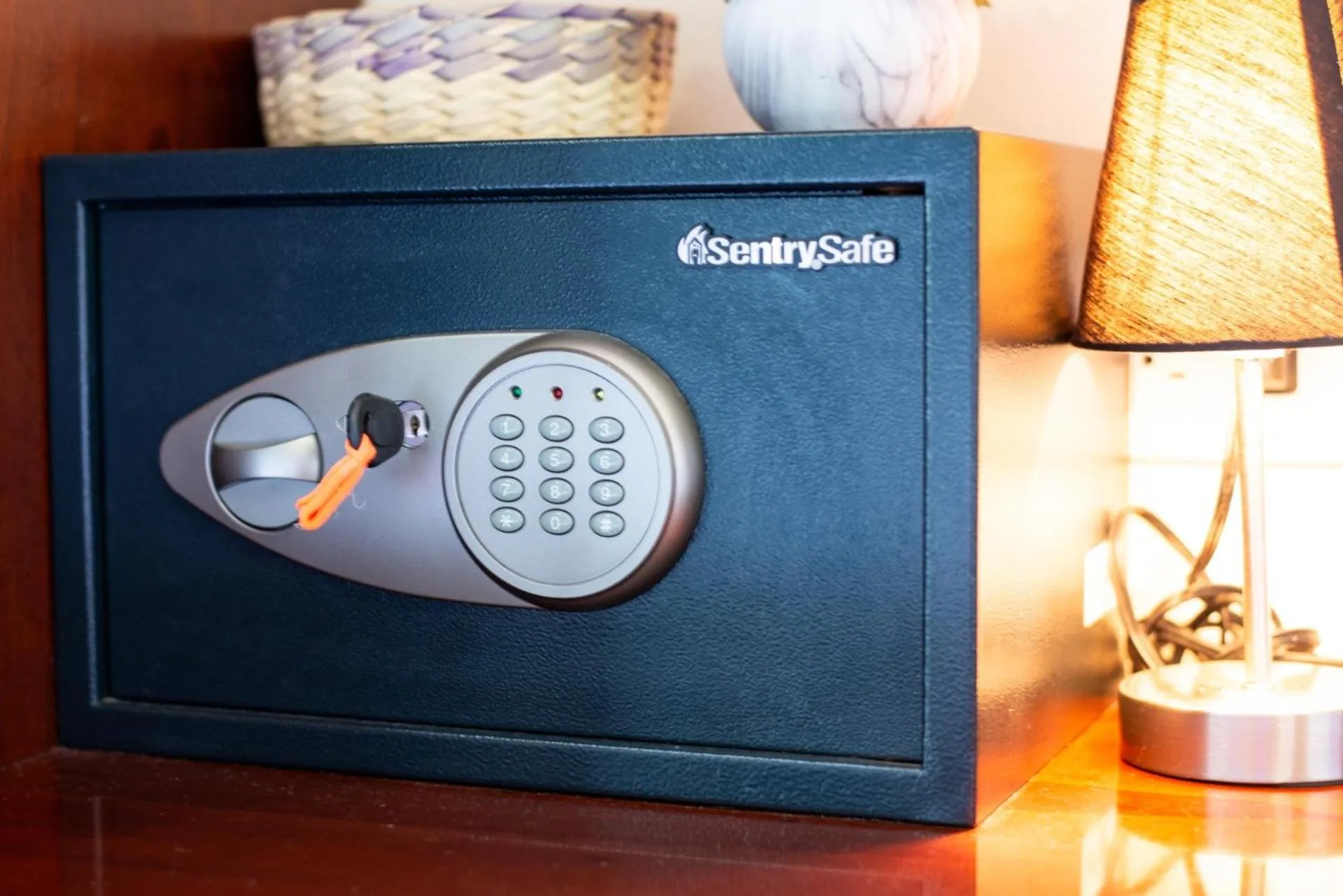 safe in Luxurious Penthouse with Jungle View & Private Pool