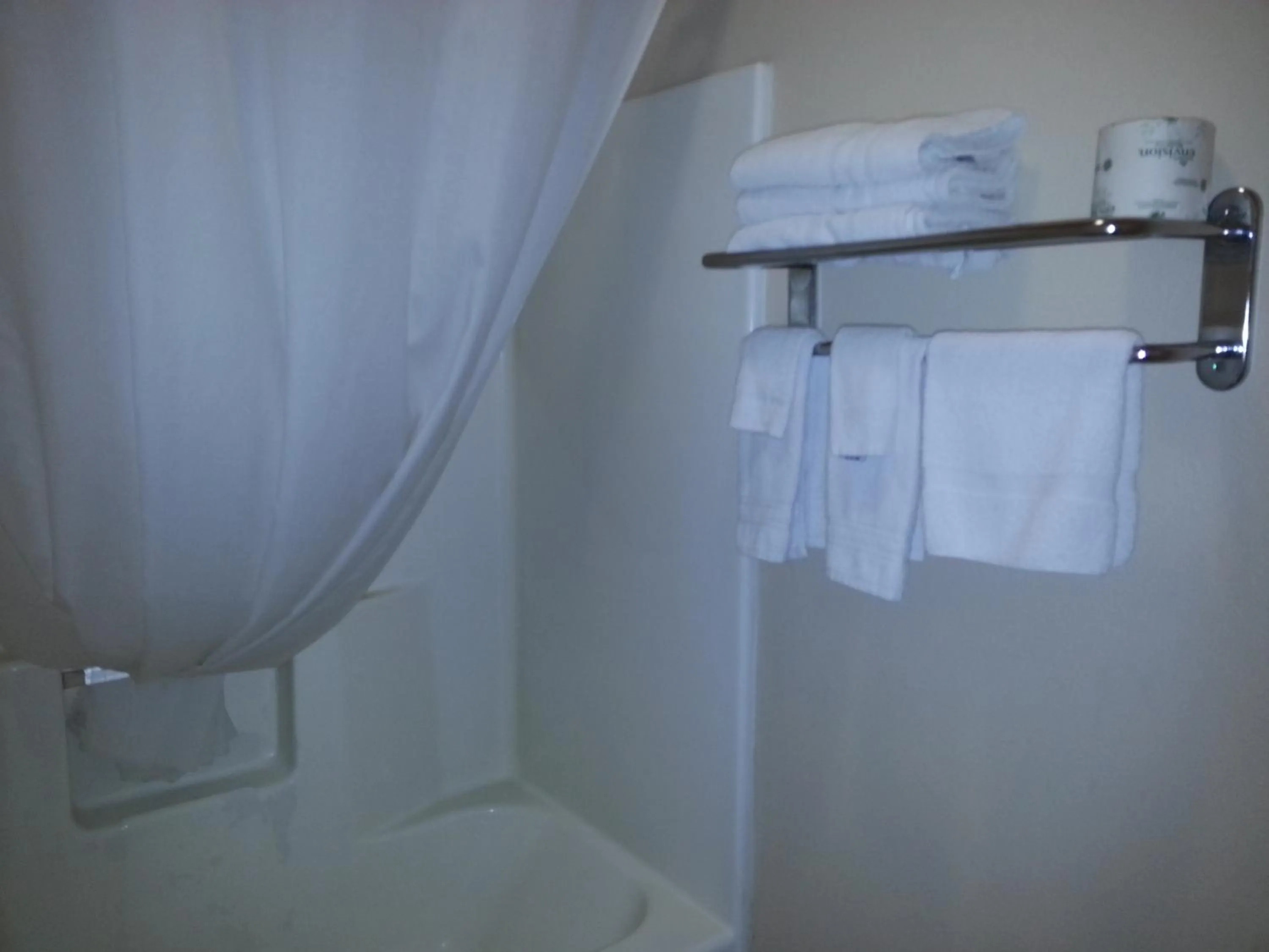 Bathroom in Super 8 by Wyndham Page/Lake Powell