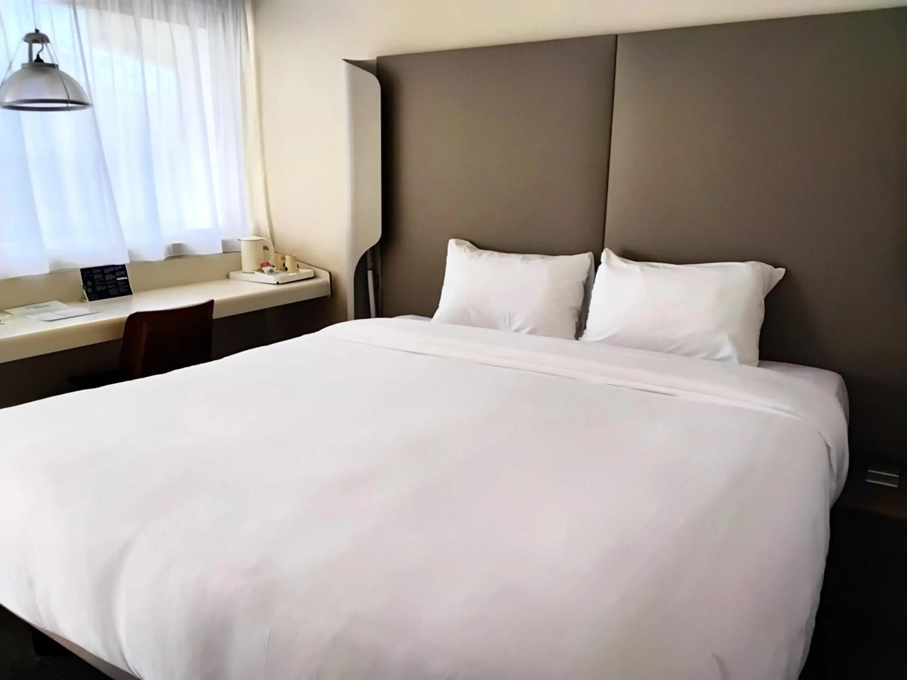 Superior Double Room in Campanile Hotel Chantilly Superior Double Room in Campanile Hotel Chantilly