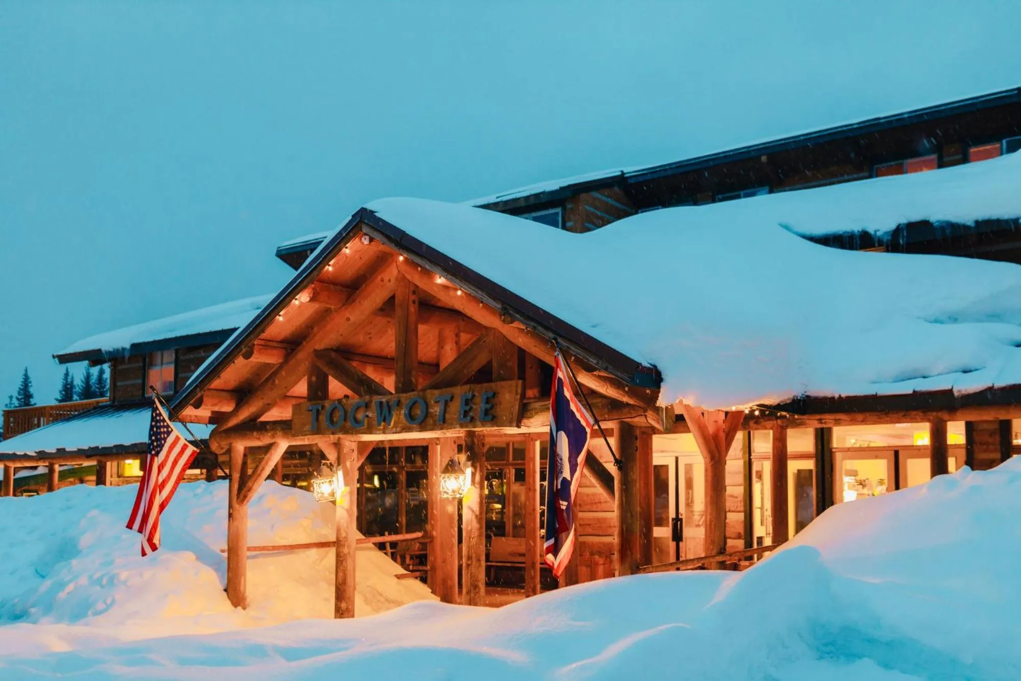 Property building in Togwotee Mountain Lodge