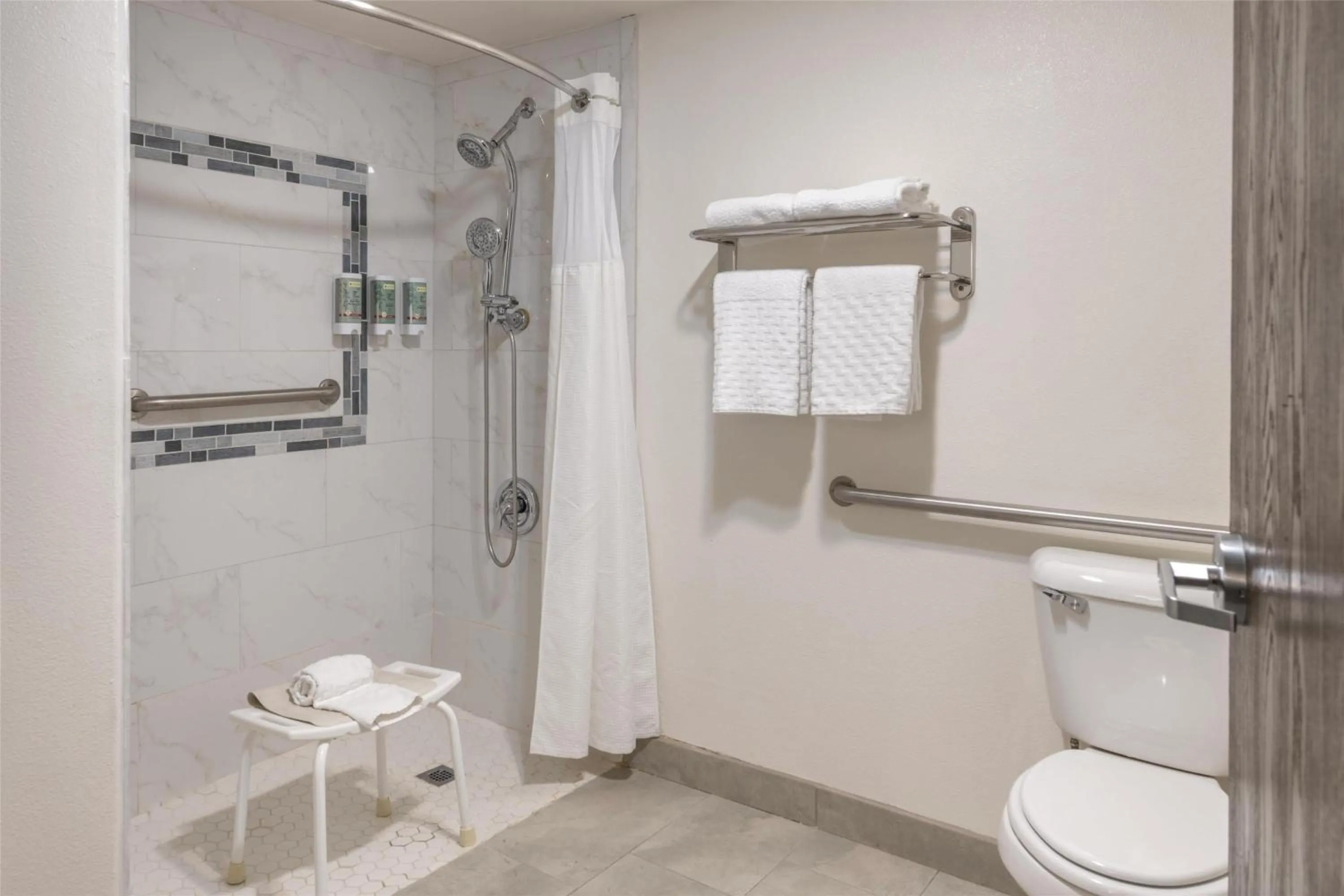 Bathroom in Best Western Pahrump Oasis
