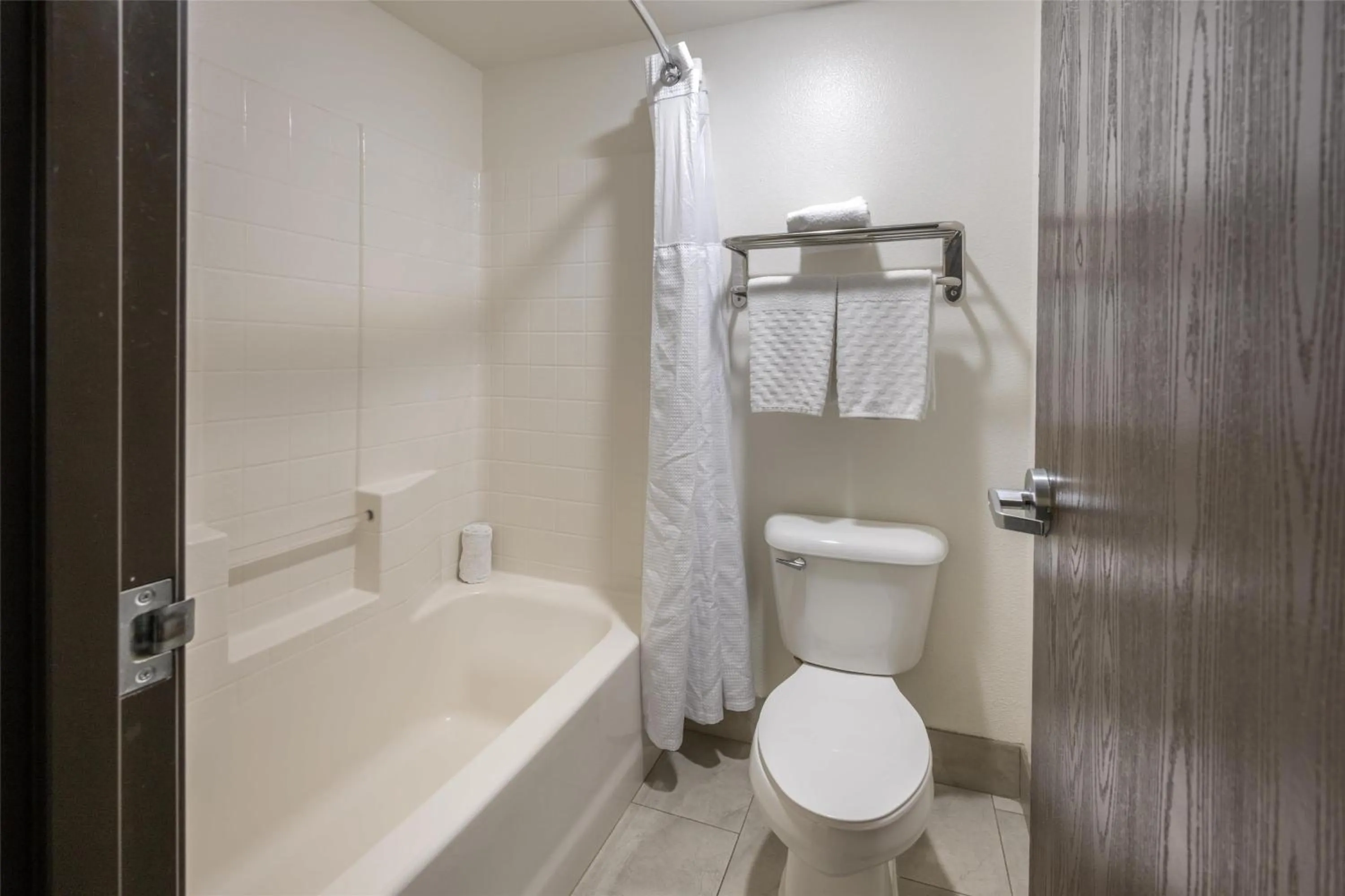 Bathroom in Best Western Pahrump Oasis