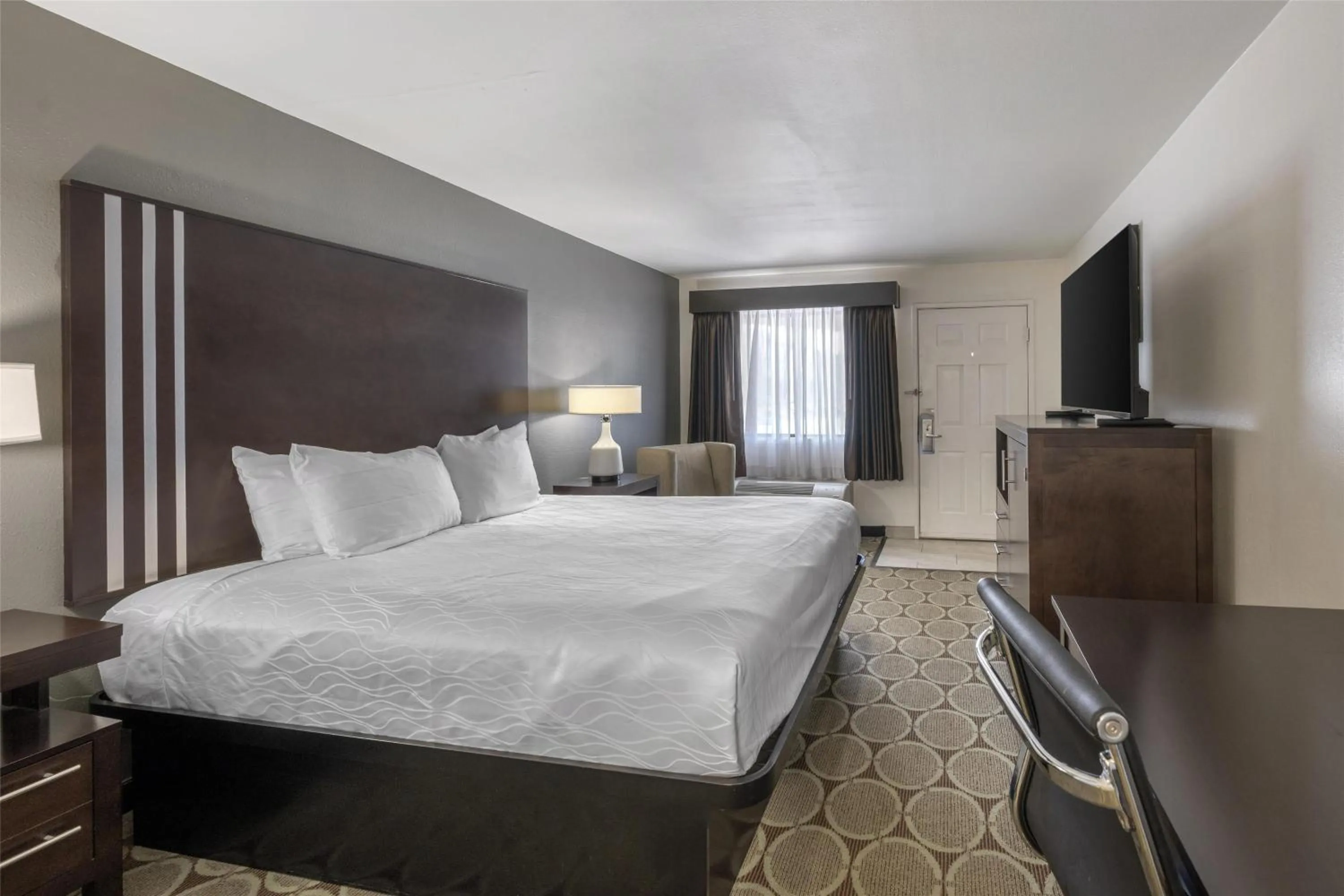 Bedroom, Bed in Best Western Pahrump Oasis