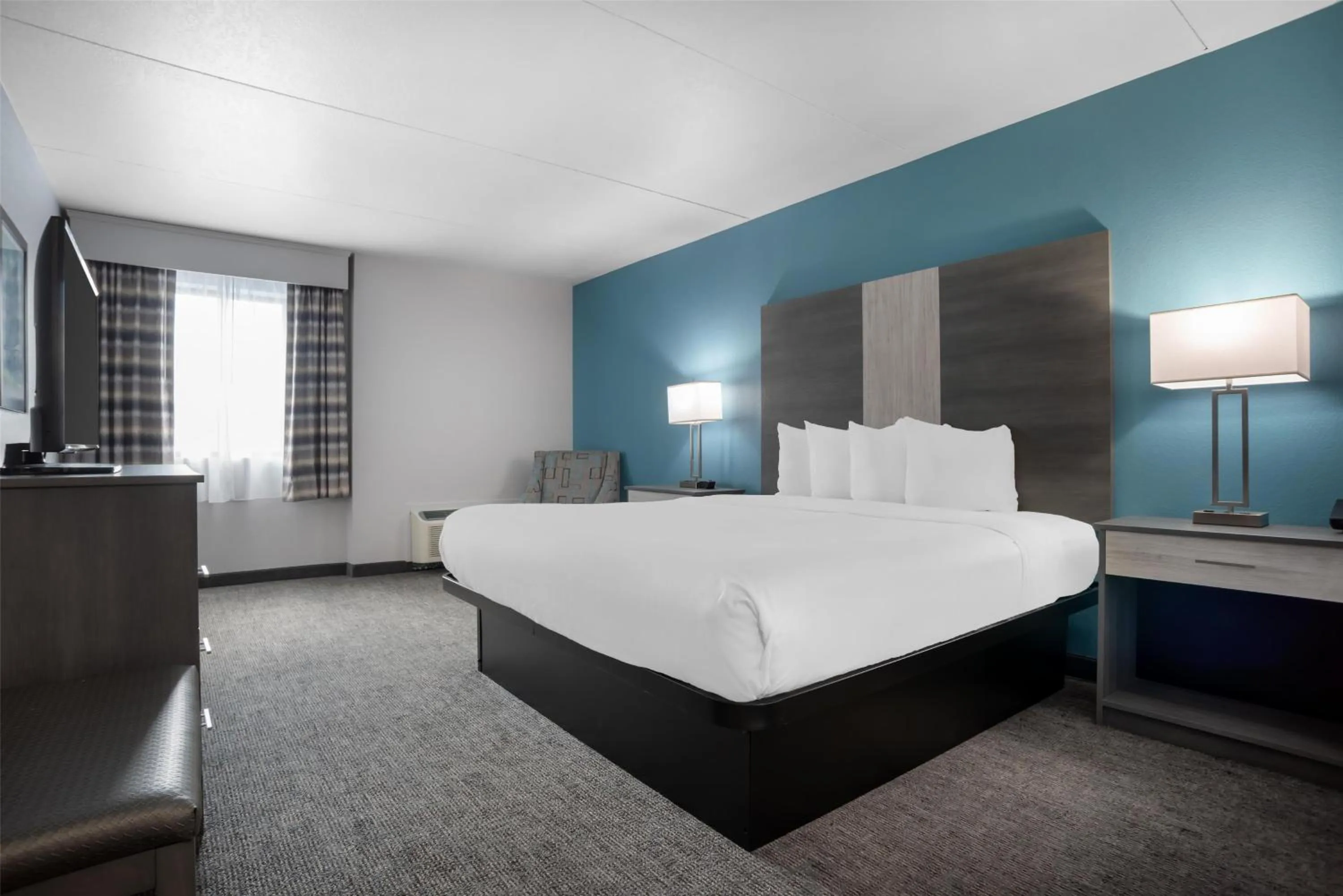 Bedroom, Bed in Best Western Brewton Inn