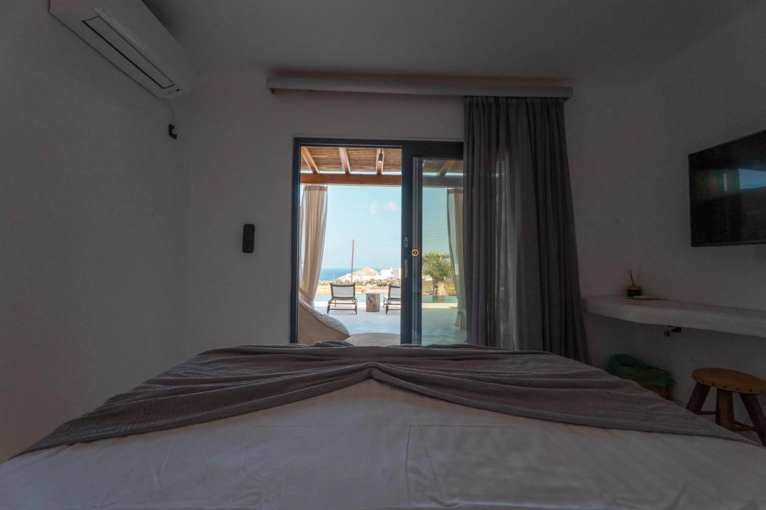 M-Vibes Mykonos Suites