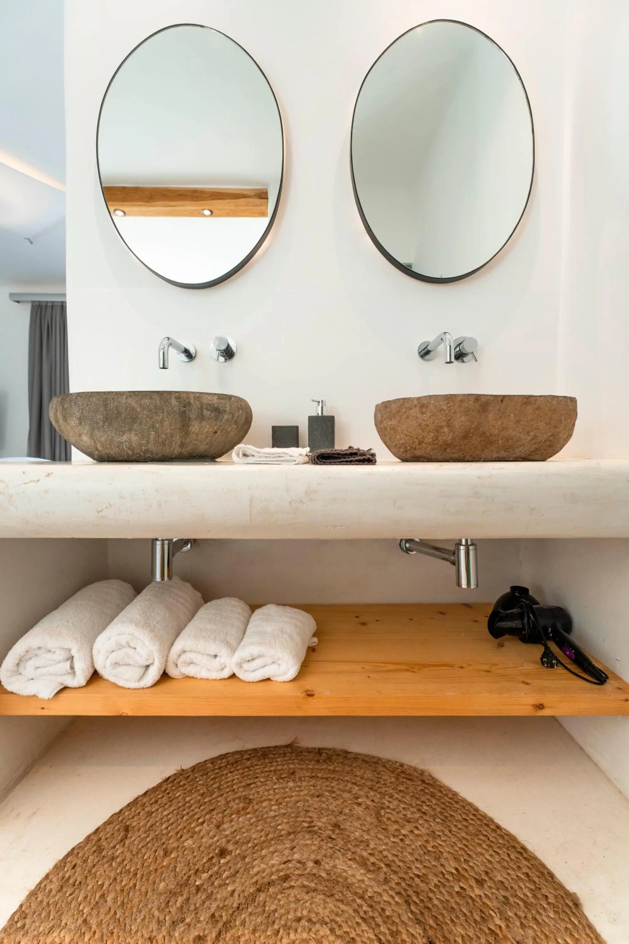 M-Vibes Mykonos Suites