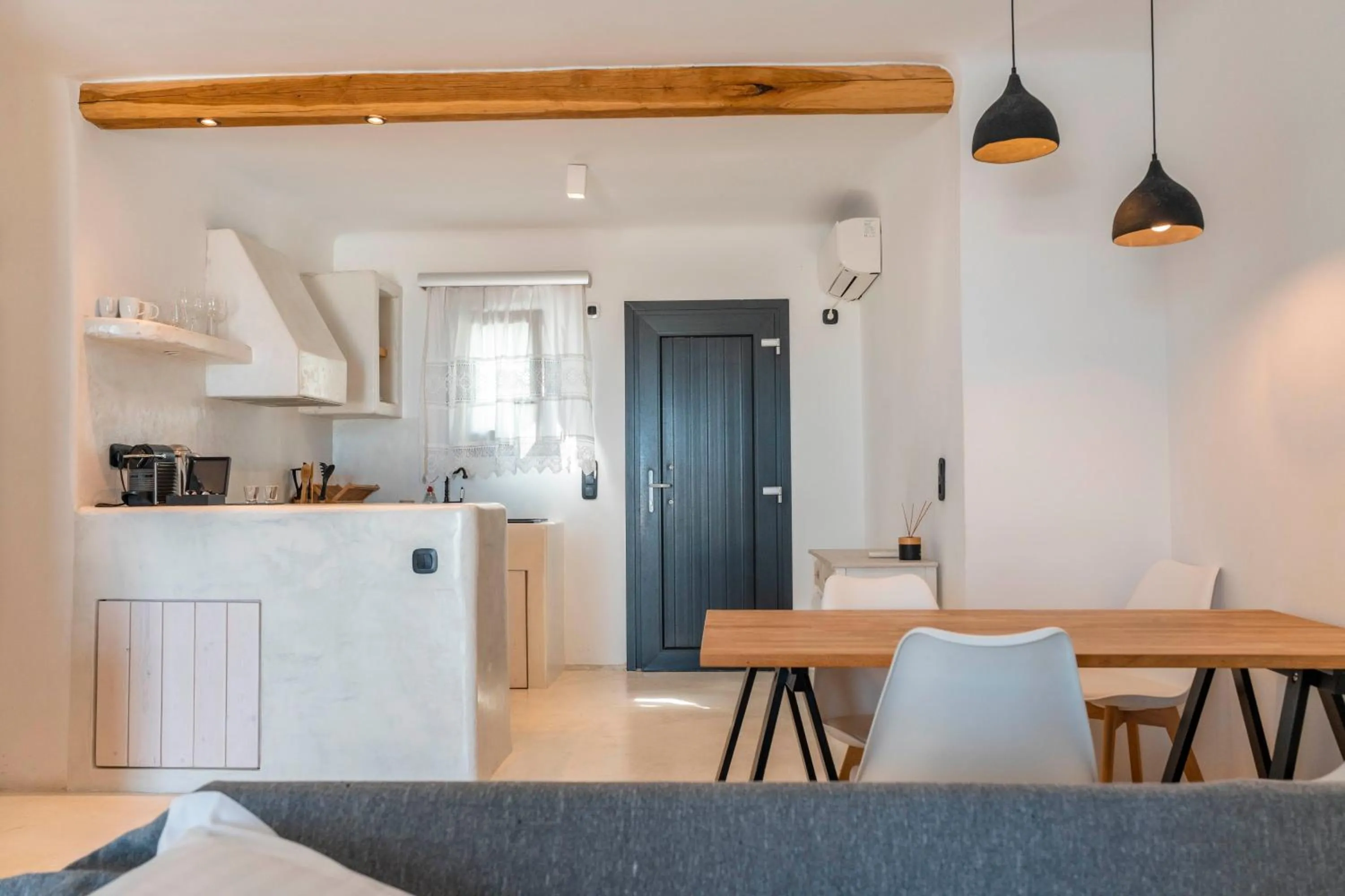 M-Vibes Mykonos Suites