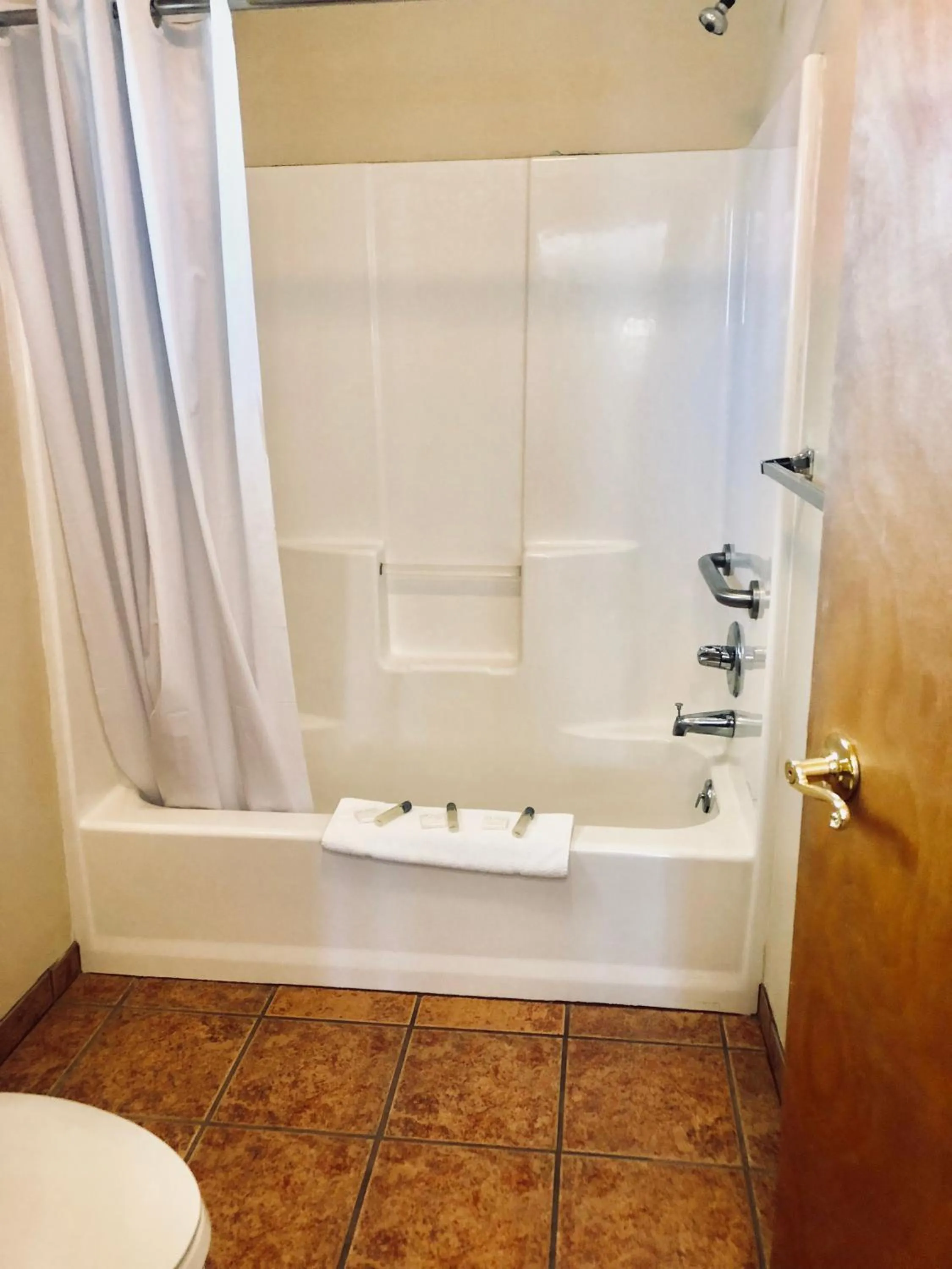 Bathroom in A Western Rose