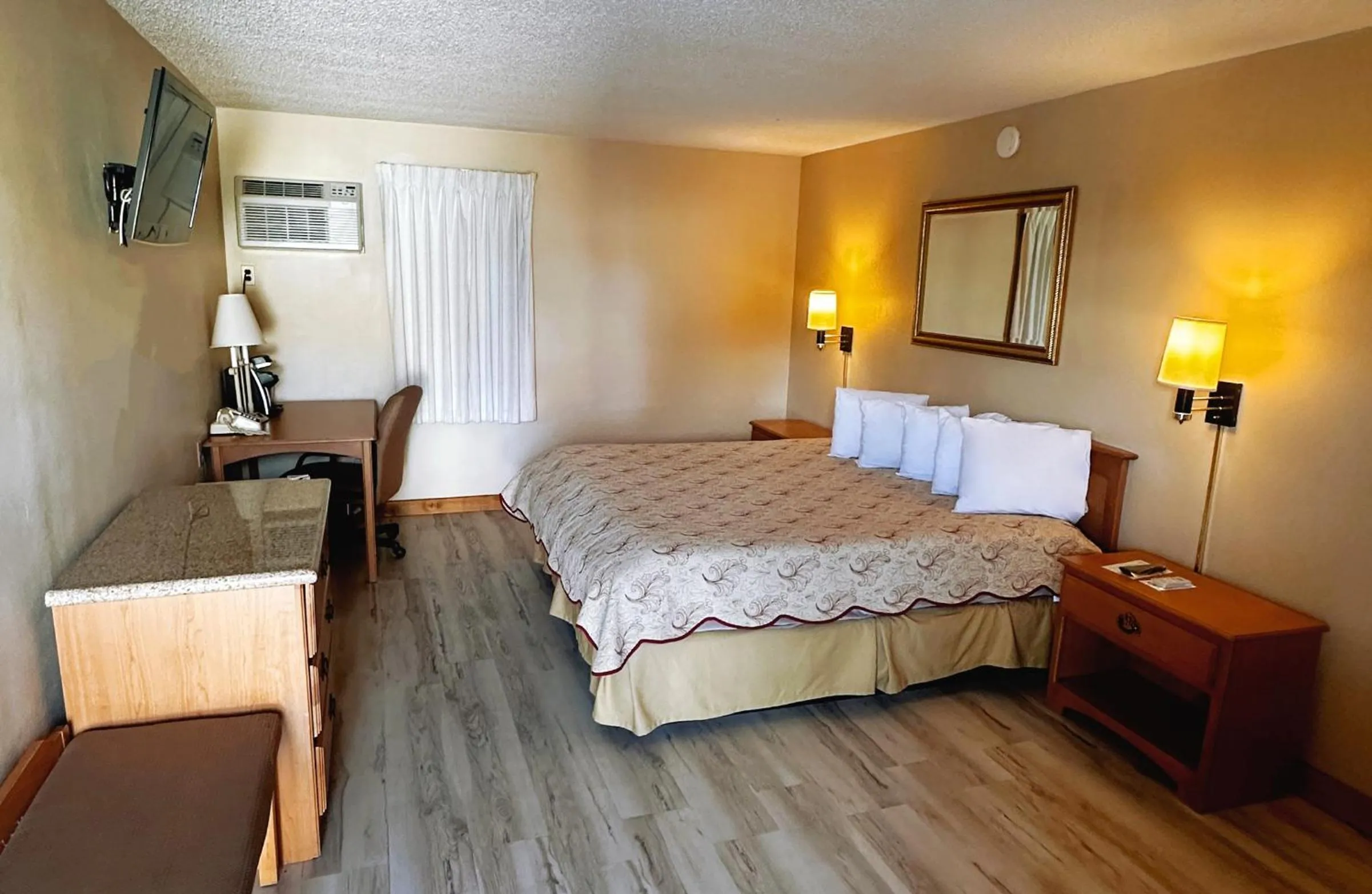 Bed in A Western Rose