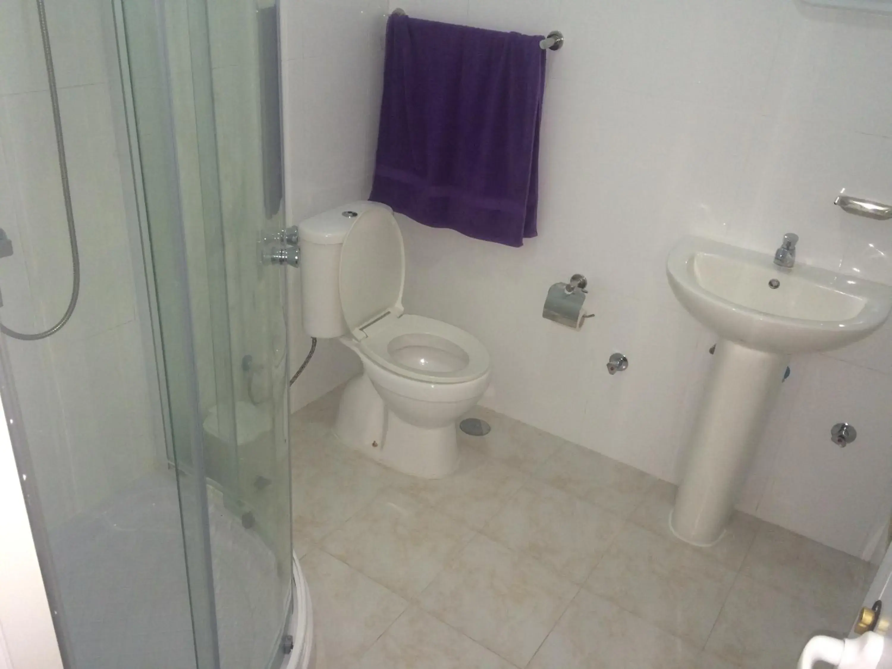 Small Twin Room in Pensao Motel Sodade Small Twin Room in Pensao Motel Sodade