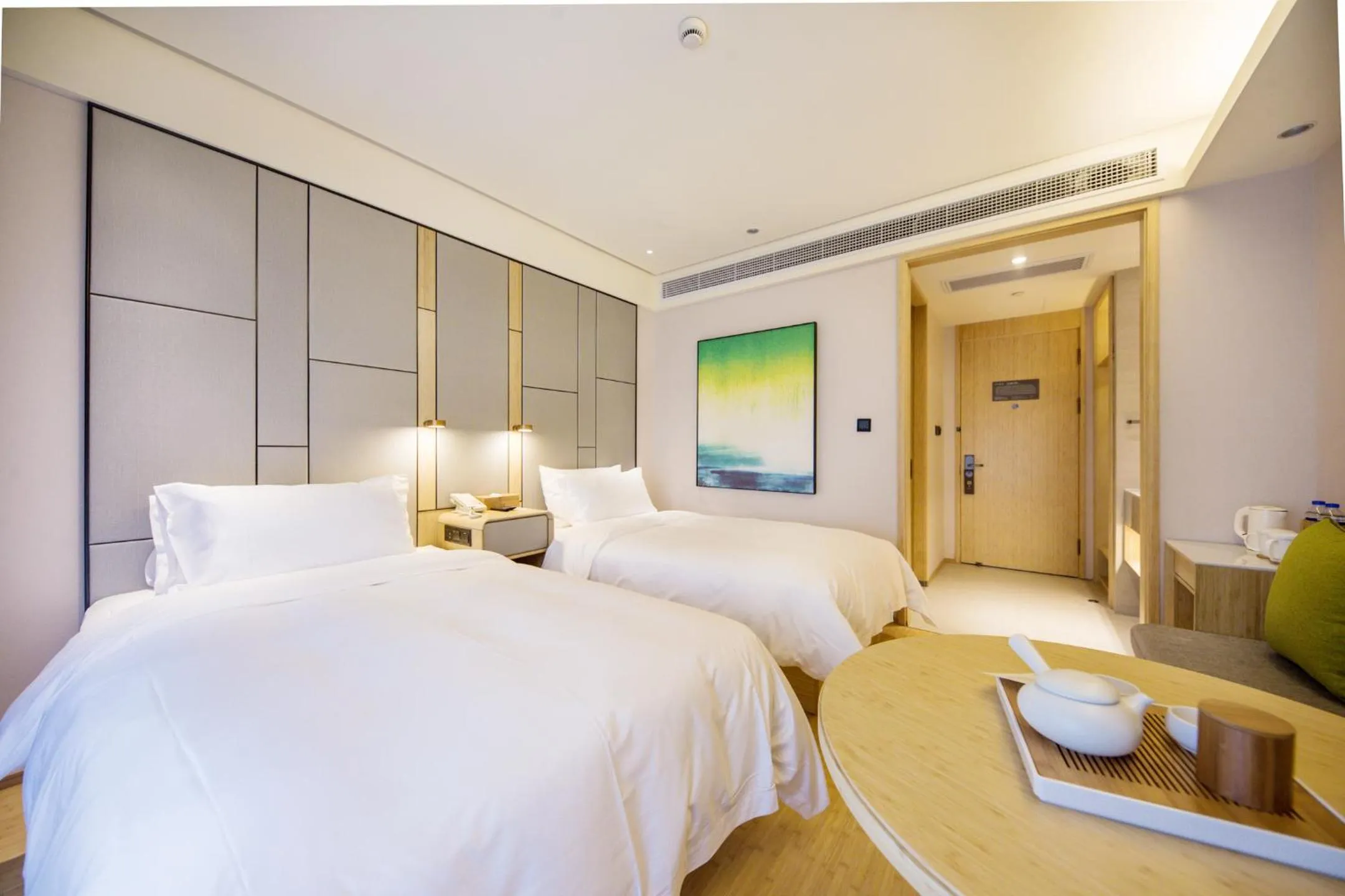 Ji Hotel Shanghai The Bund Jinling East Road