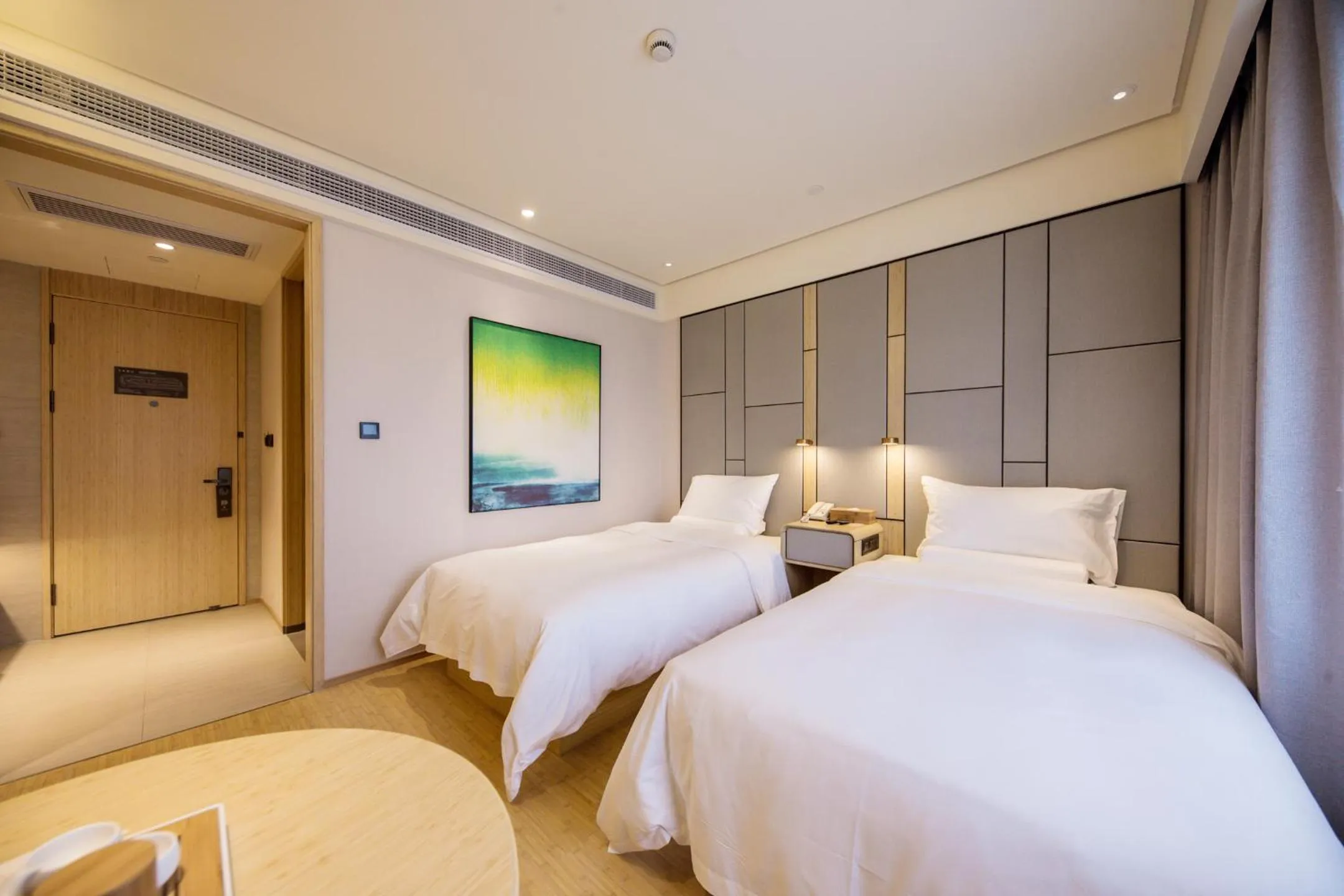 Ji Hotel Shanghai The Bund Jinling East Road
