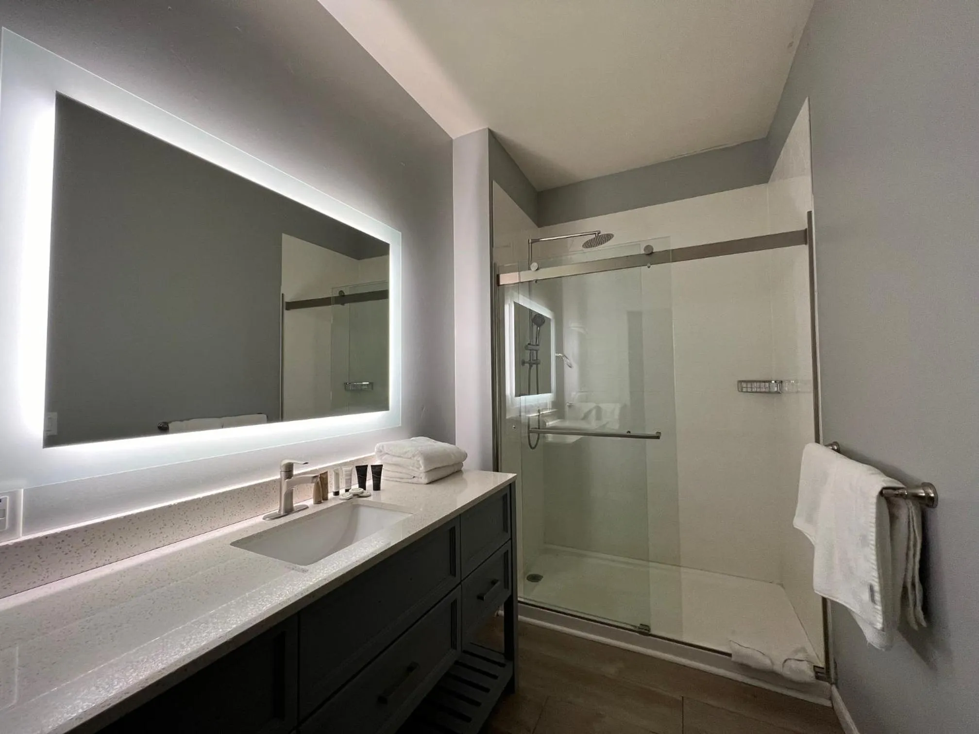 Casablanca Inn on The Beach