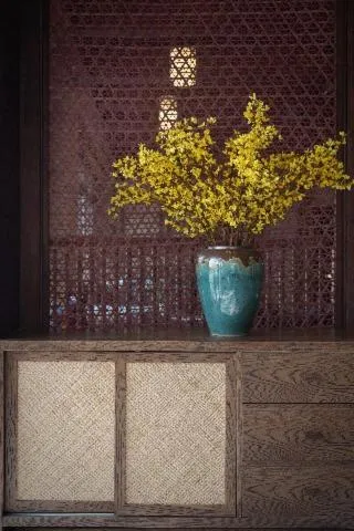 Blossom Hill Yuejingzhuang Hotel