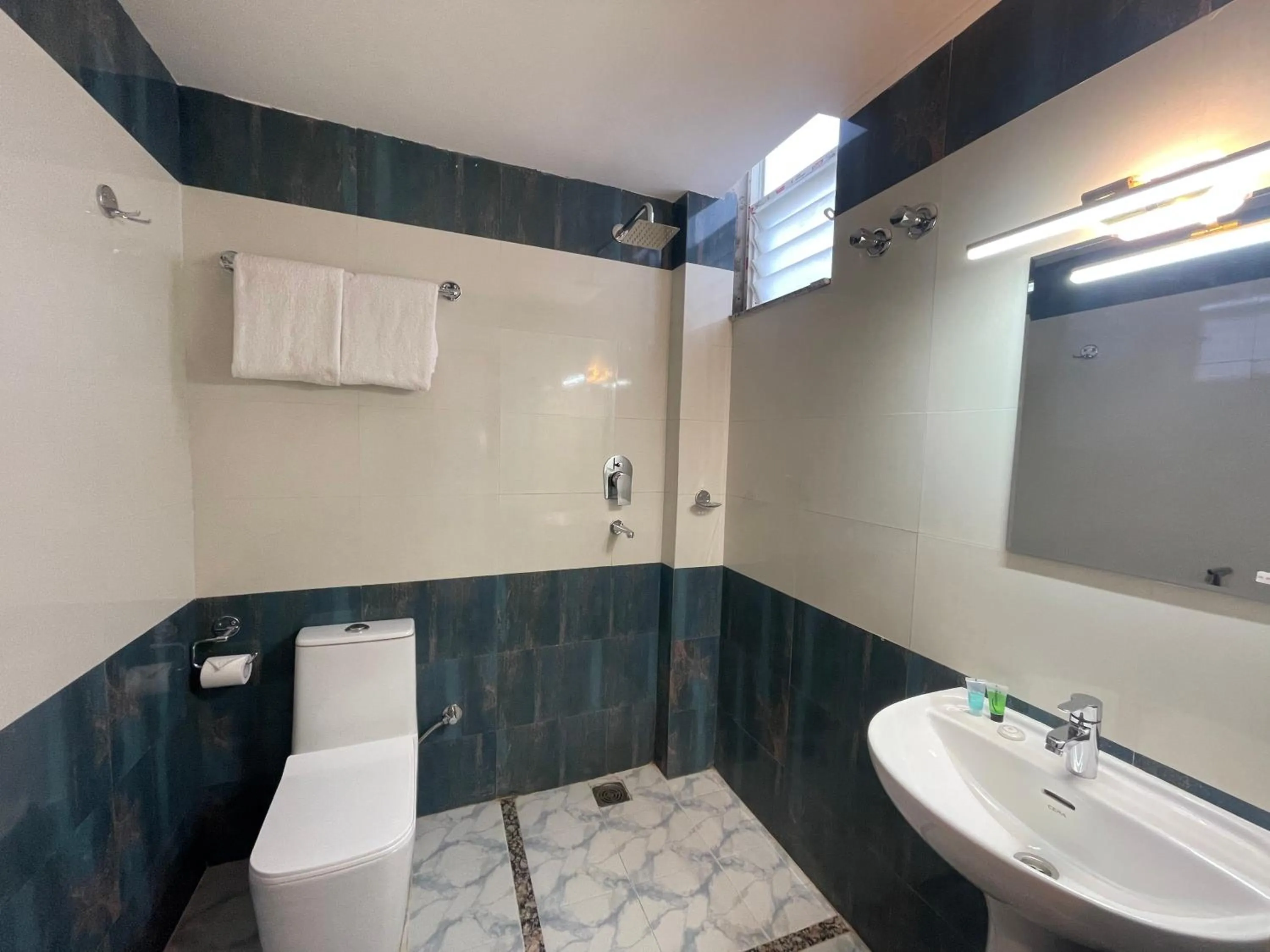 Bathroom in Little Buddha Inn