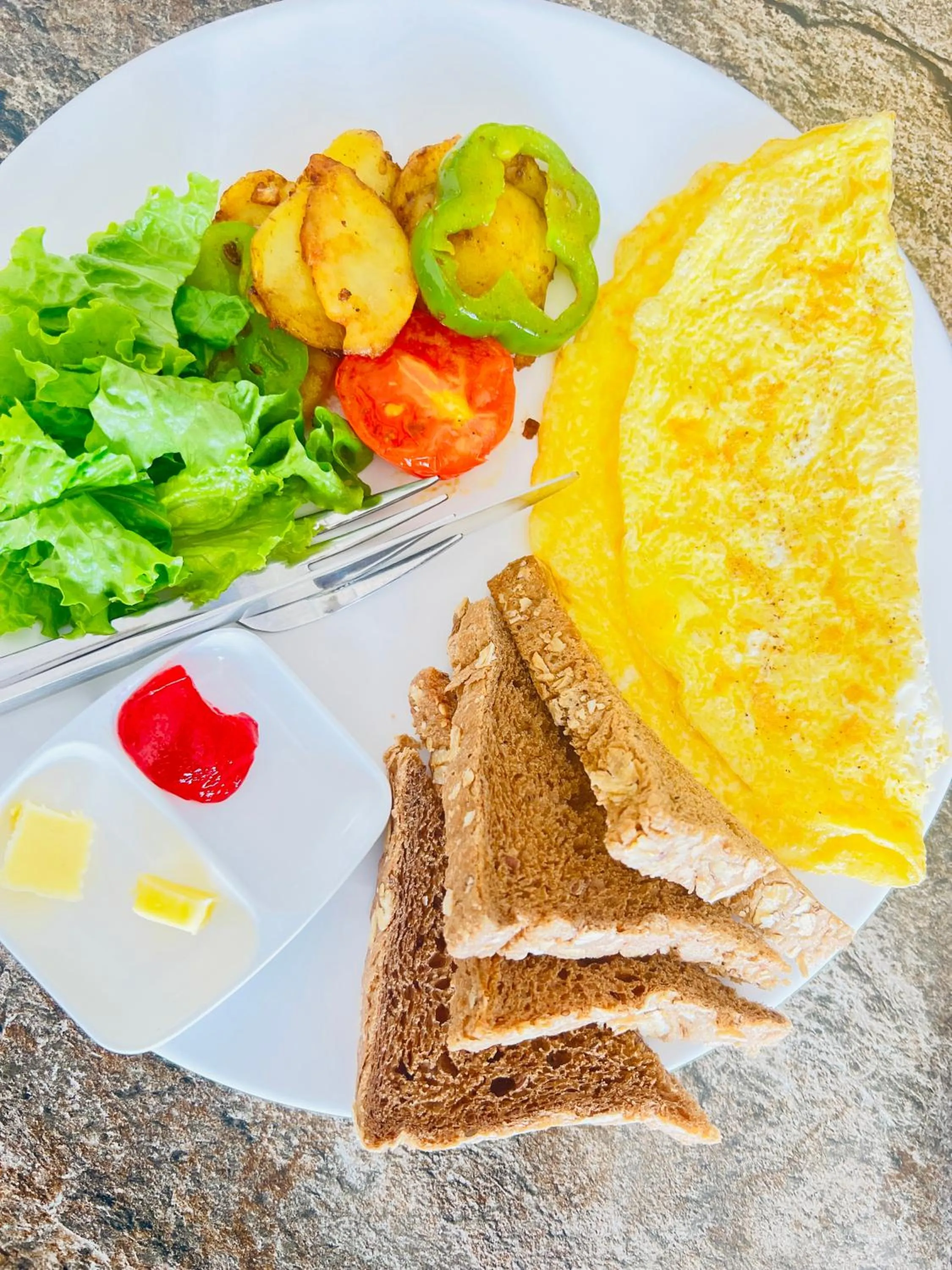 Breakfast in Little Buddha Inn