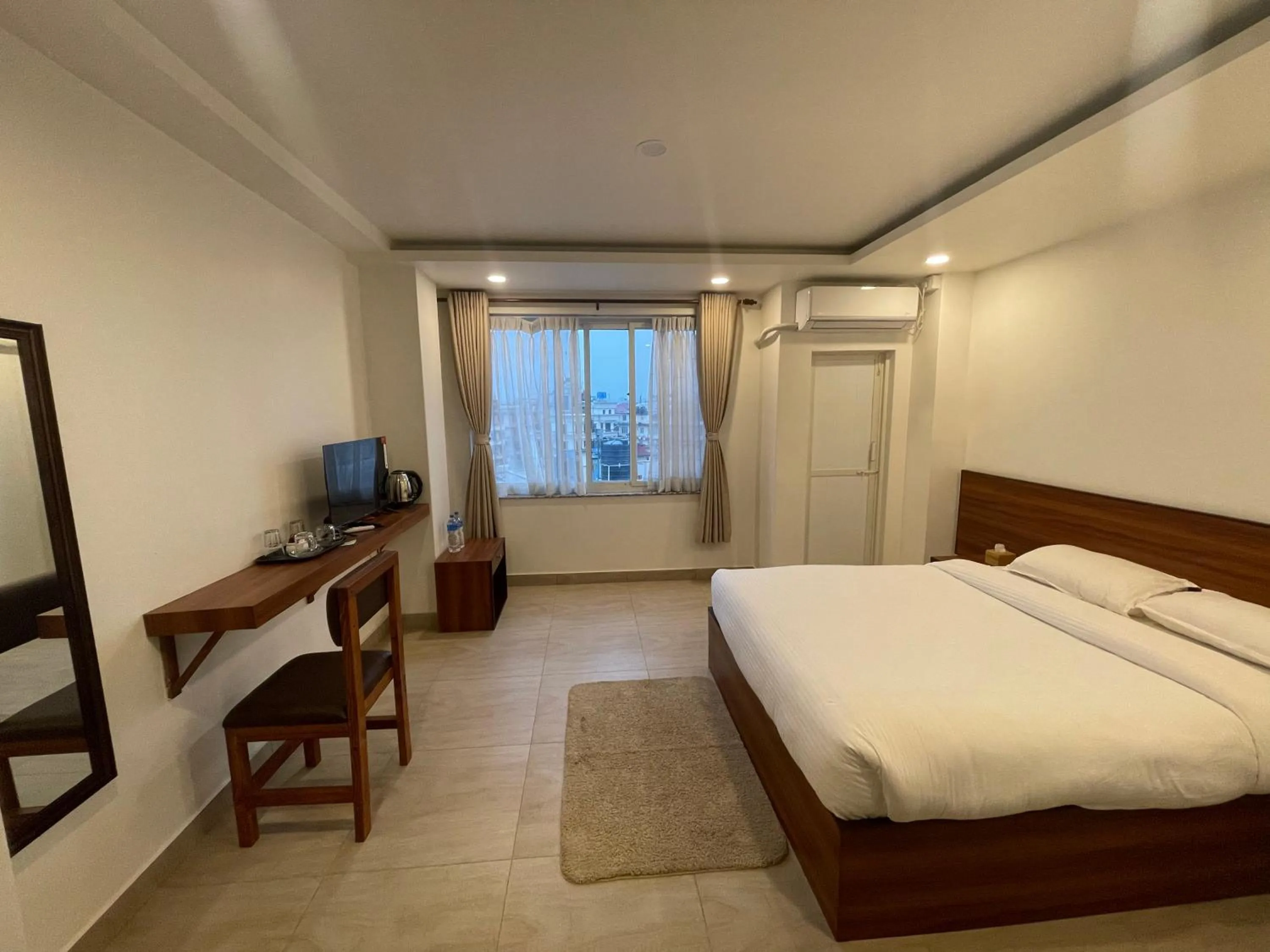 Bedroom, Bed in Little Buddha Inn