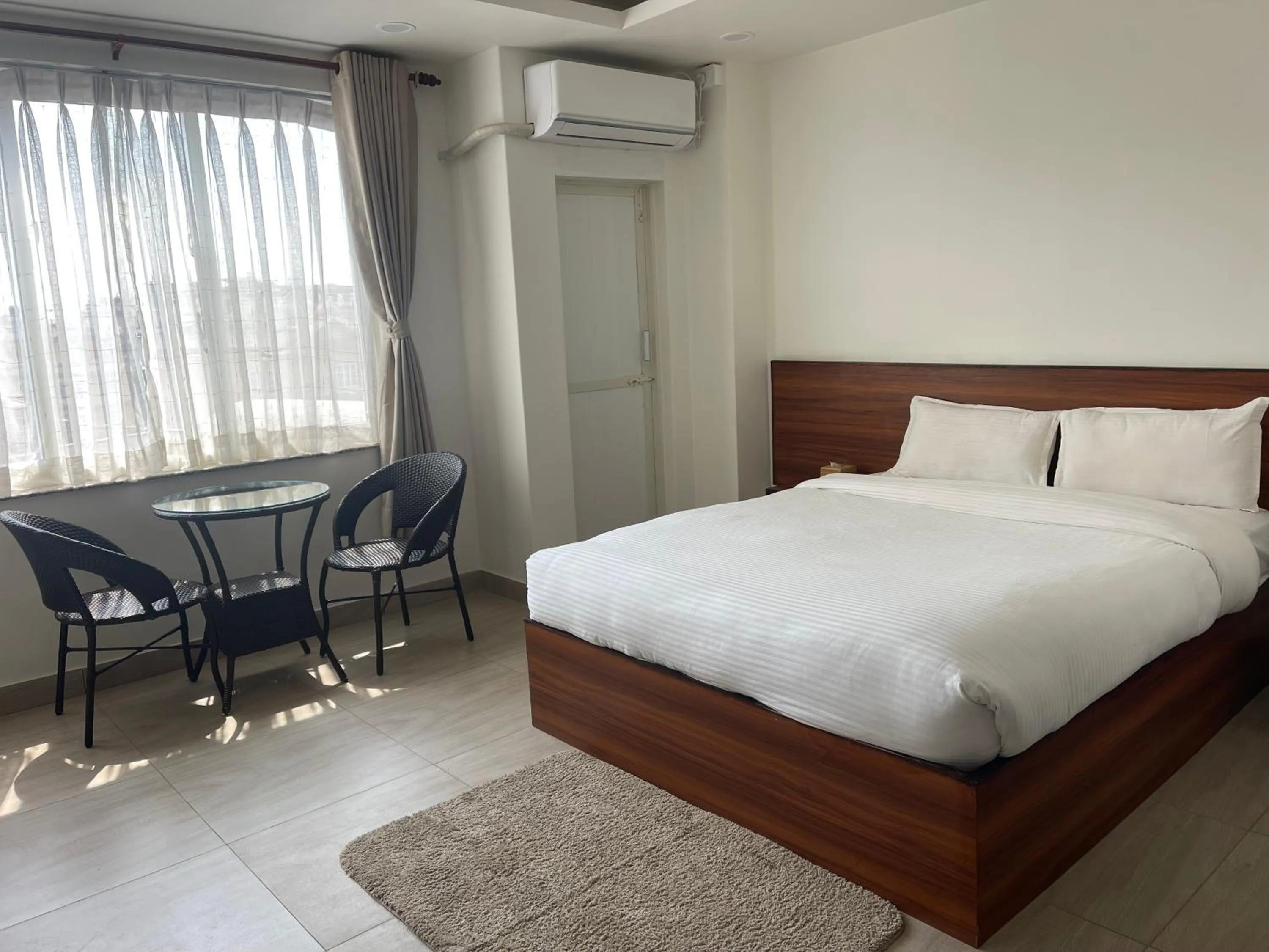 Bedroom, Bed in Little Buddha Inn