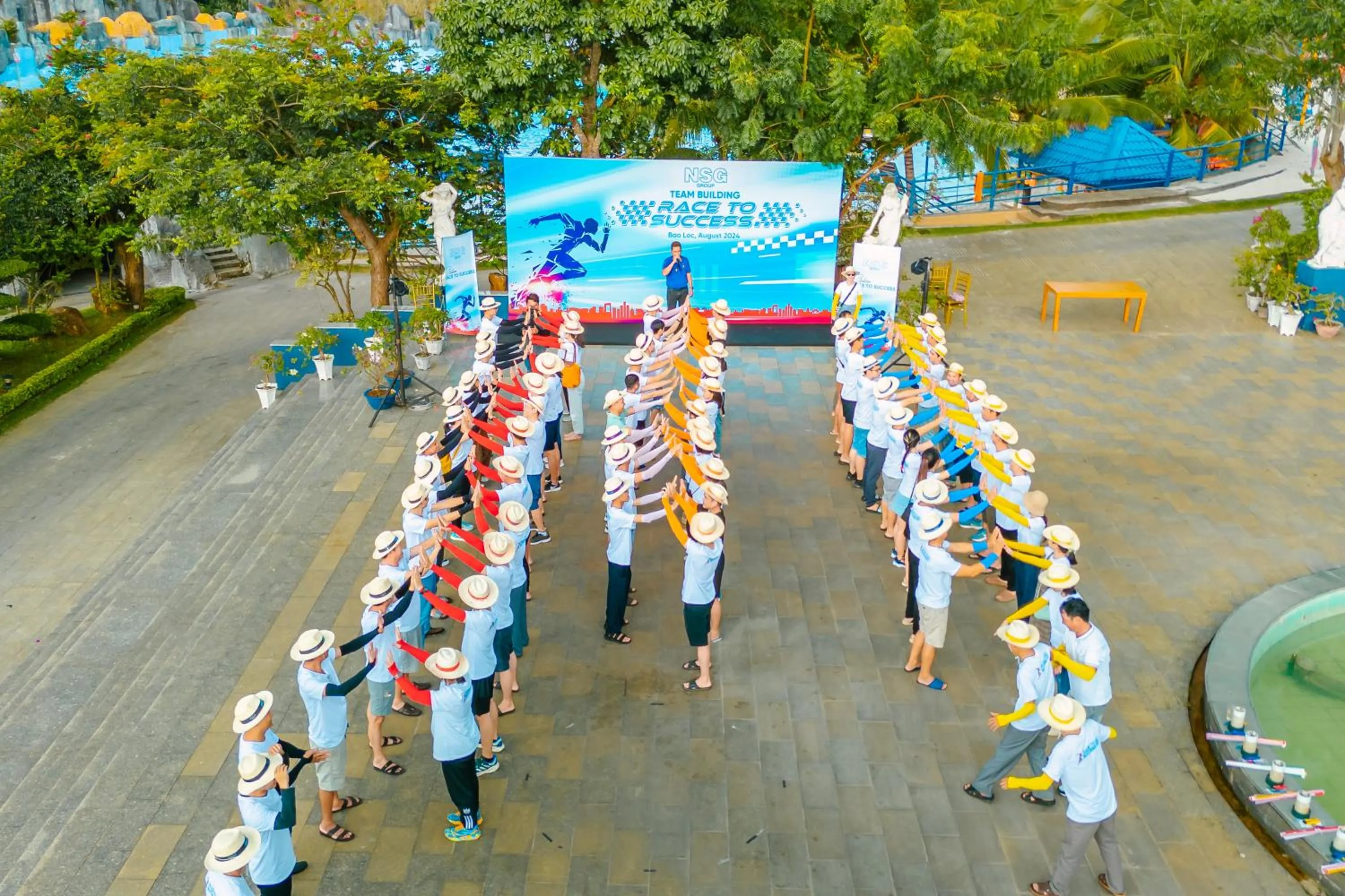 group of guests in Tea Resort