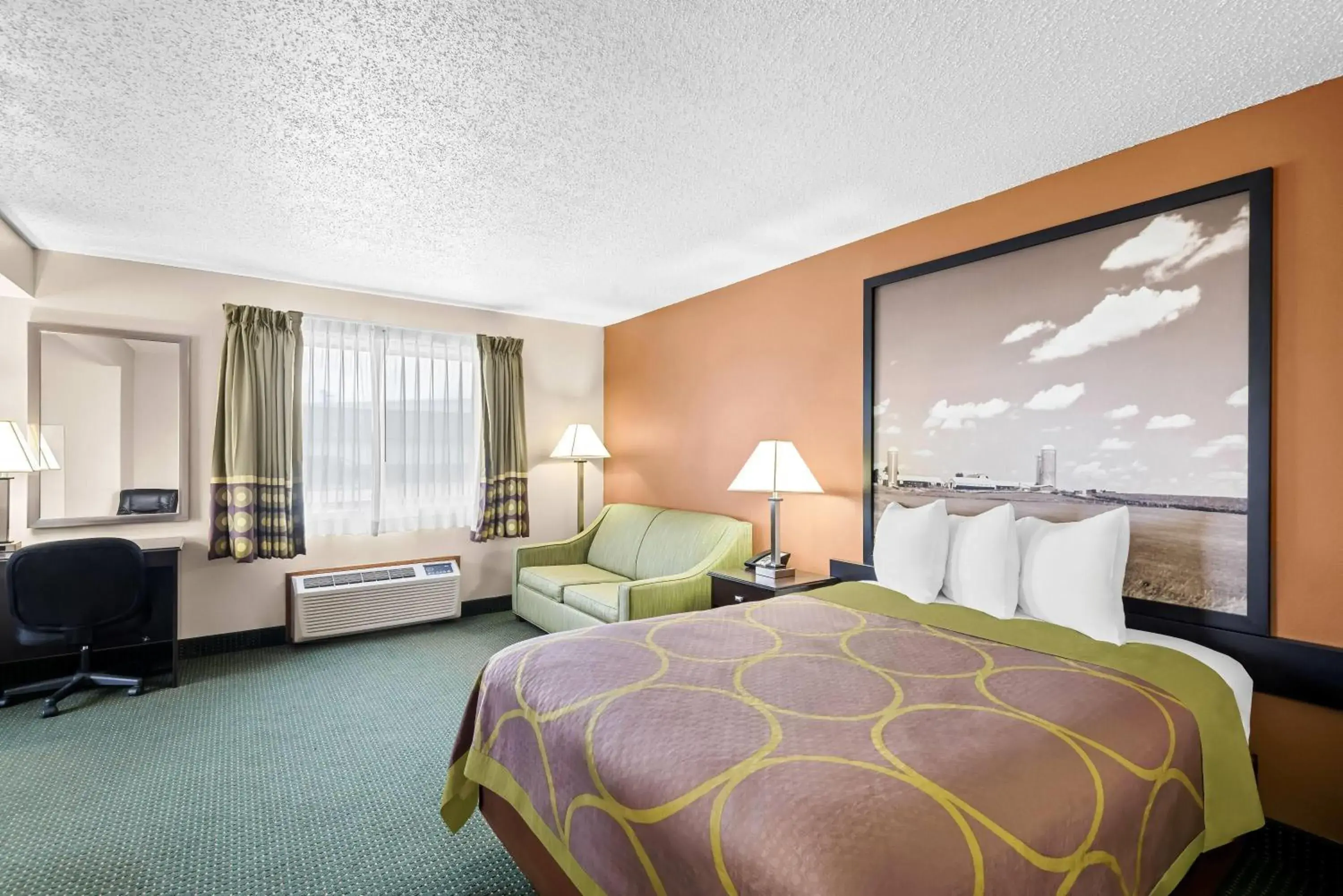 Superior Queen Suite - Non-Smoking in Super 8 by Wyndham Jefferson Superior Queen Suite - Non-Smoking in Super 8 by Wyndham Jefferson