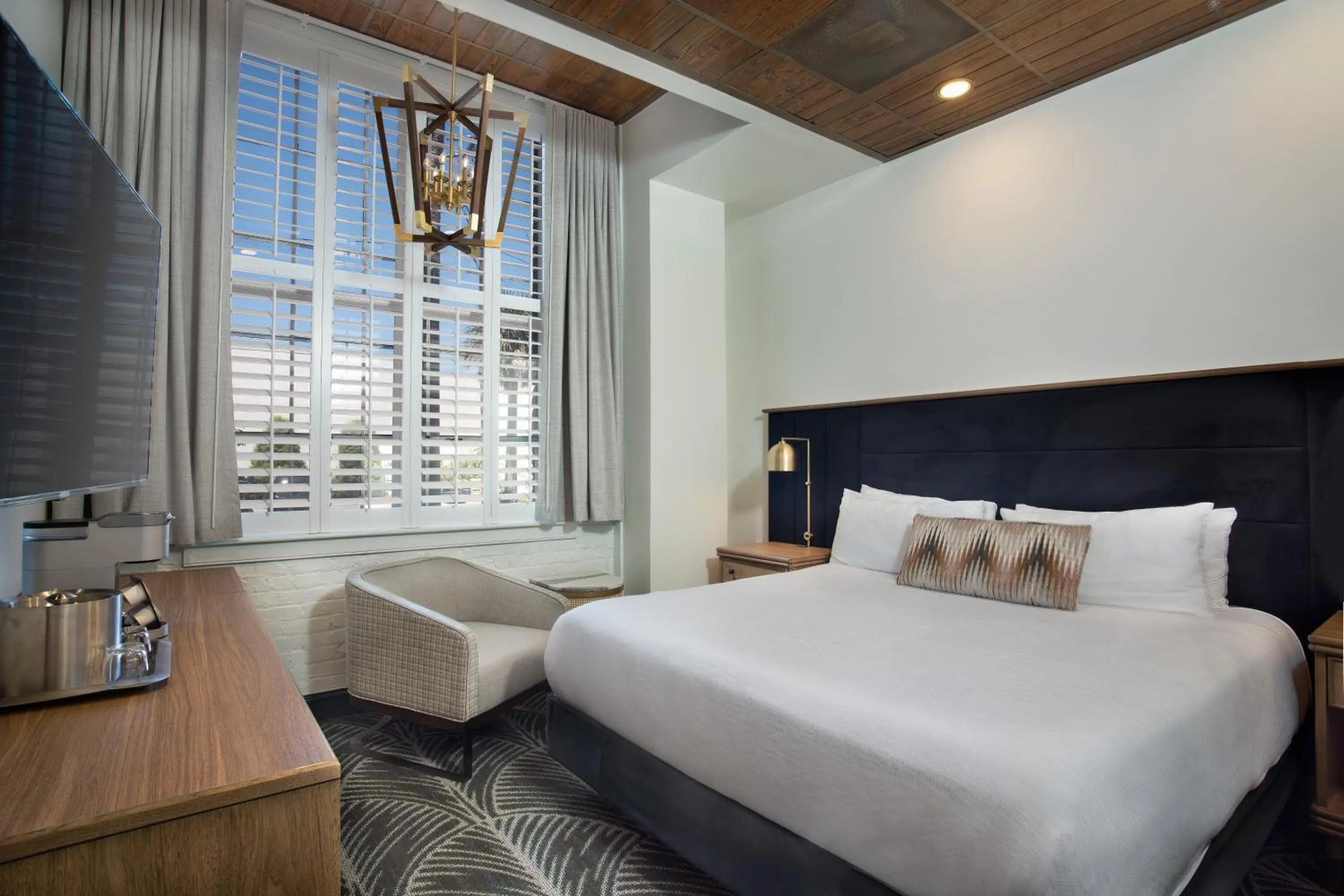 Bed in The Ansonborough