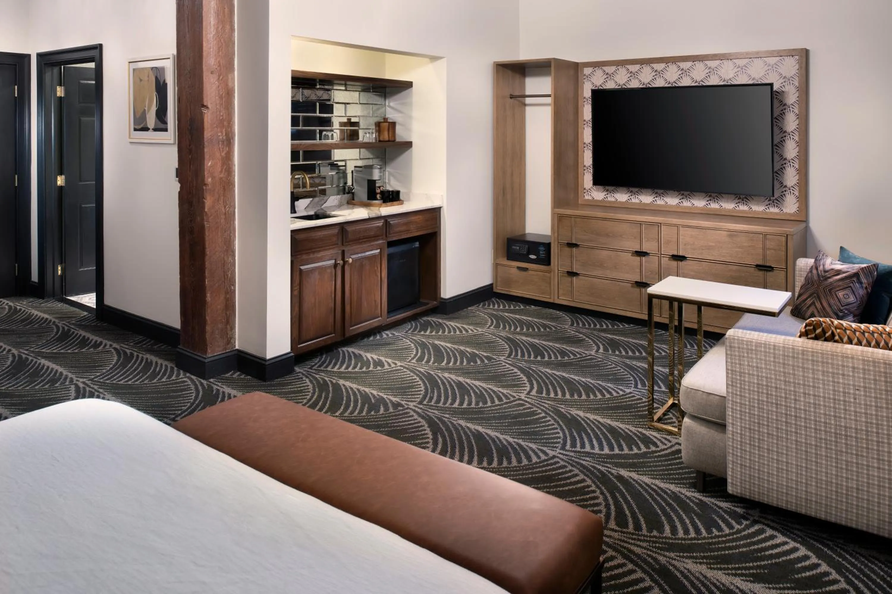 Bedroom, Bed in The Ansonborough