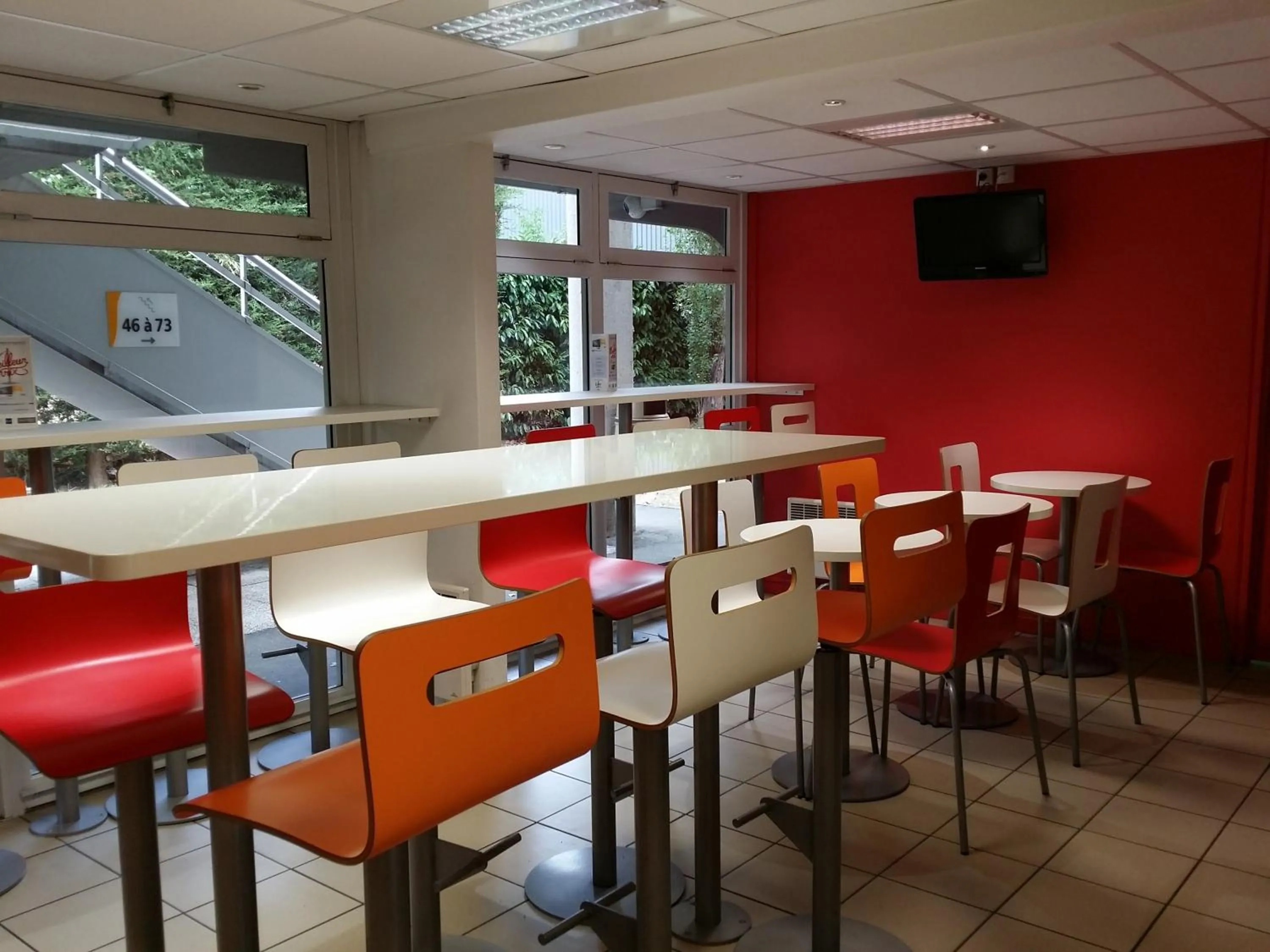 Area and facilities in Première Classe Valence Sud