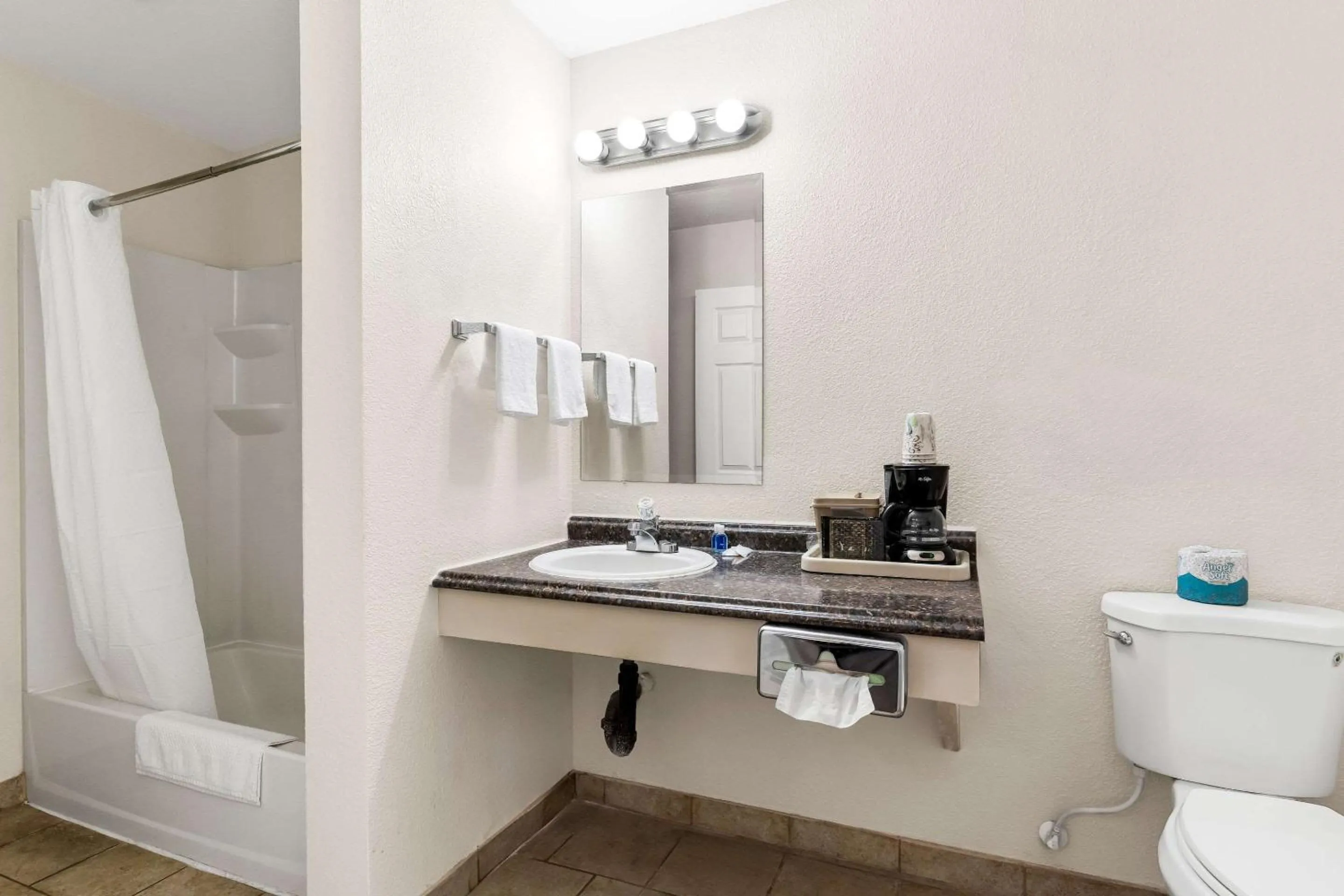 Bedroom in Knights Inn Hermiston