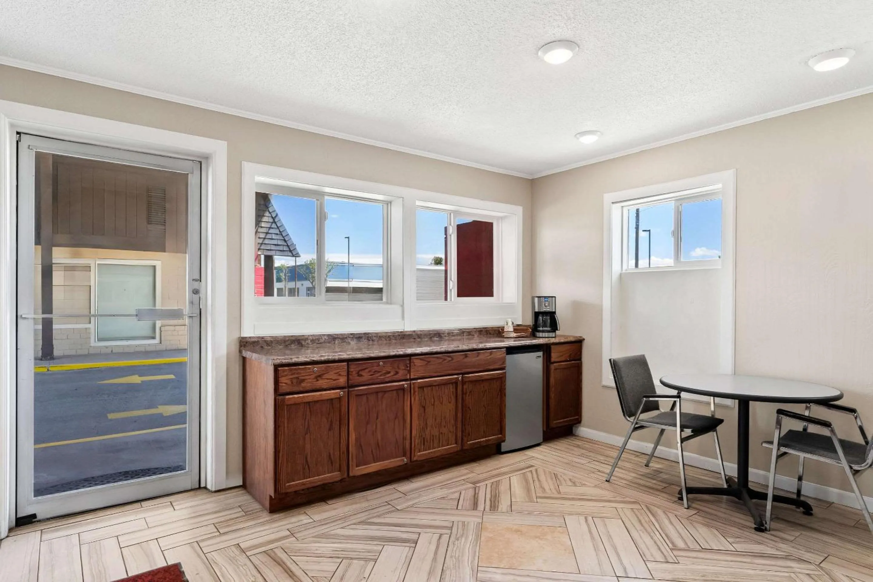 Breakfast in Knights Inn Hermiston