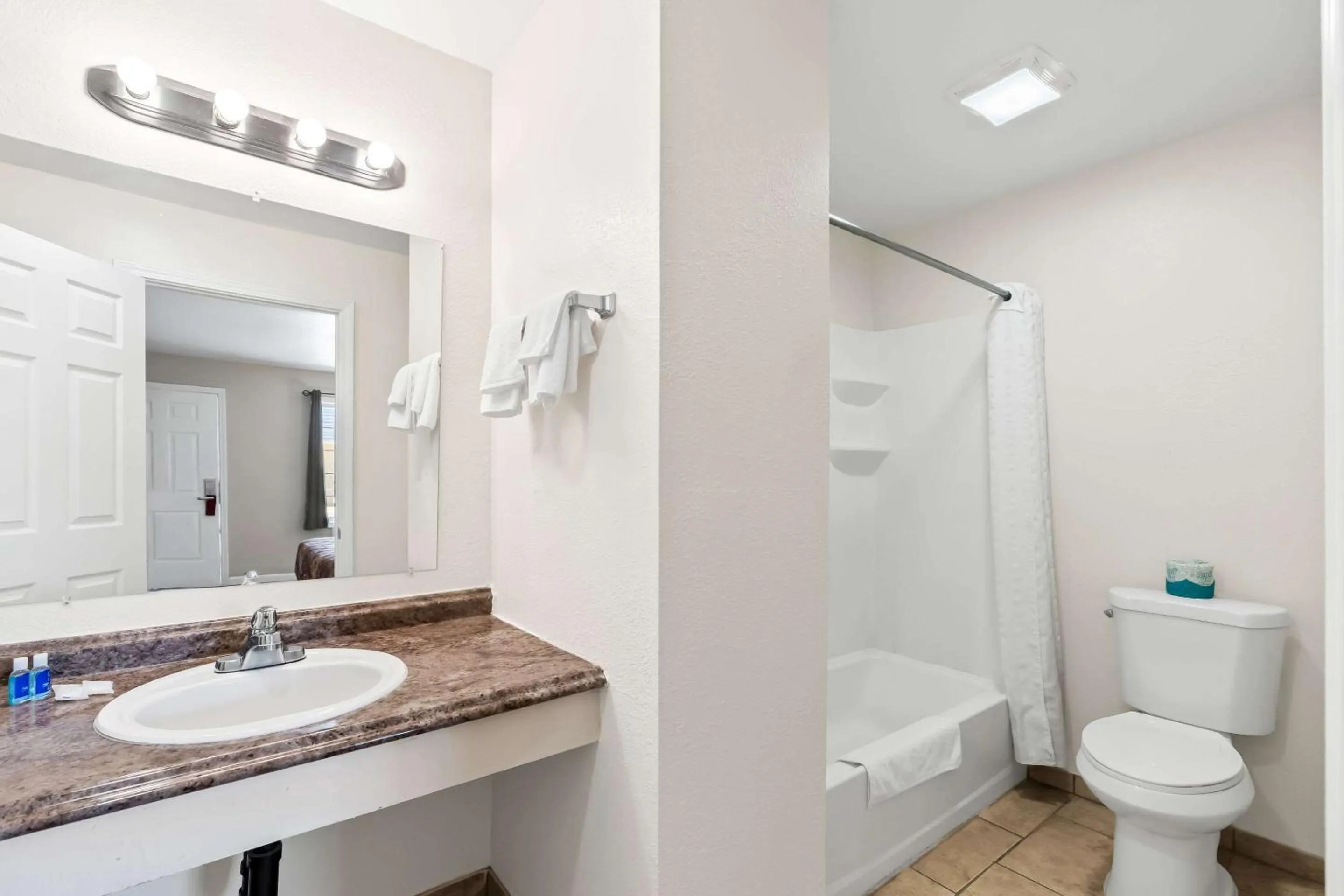 Bedroom in Knights Inn Hermiston