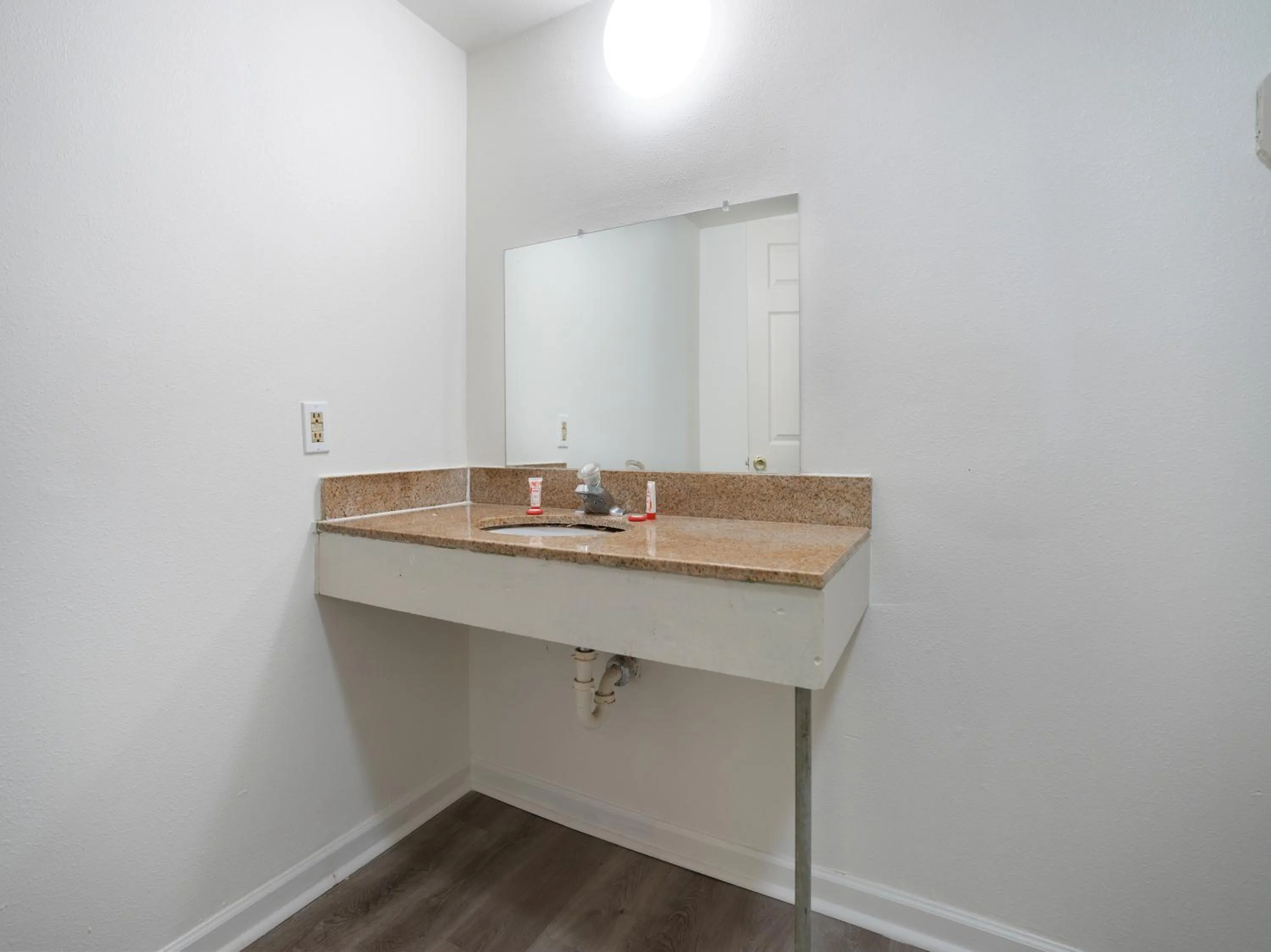 Bathroom in OYO Hotel Decatur I-285 The Perimeter