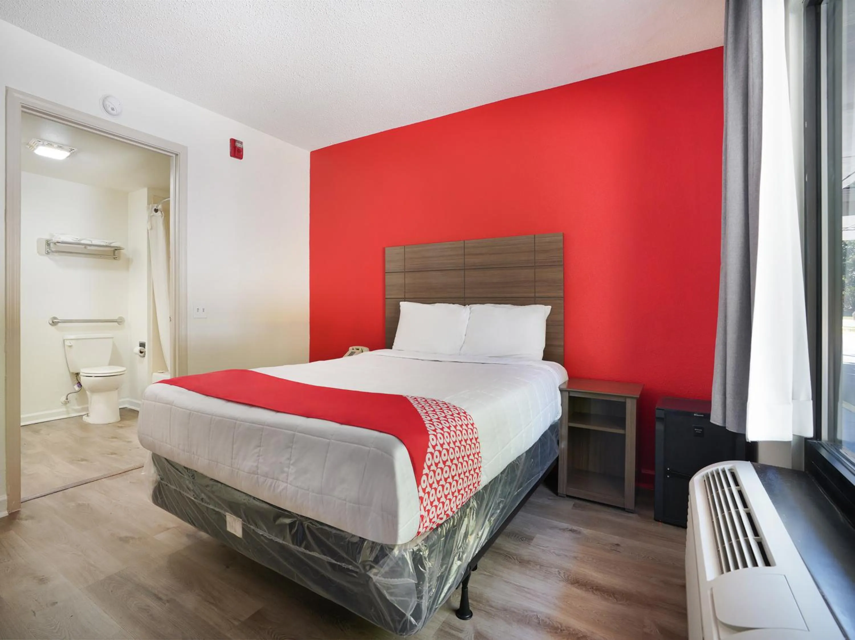 Bedroom, Bed in OYO Hotel Decatur I-285 The Perimeter