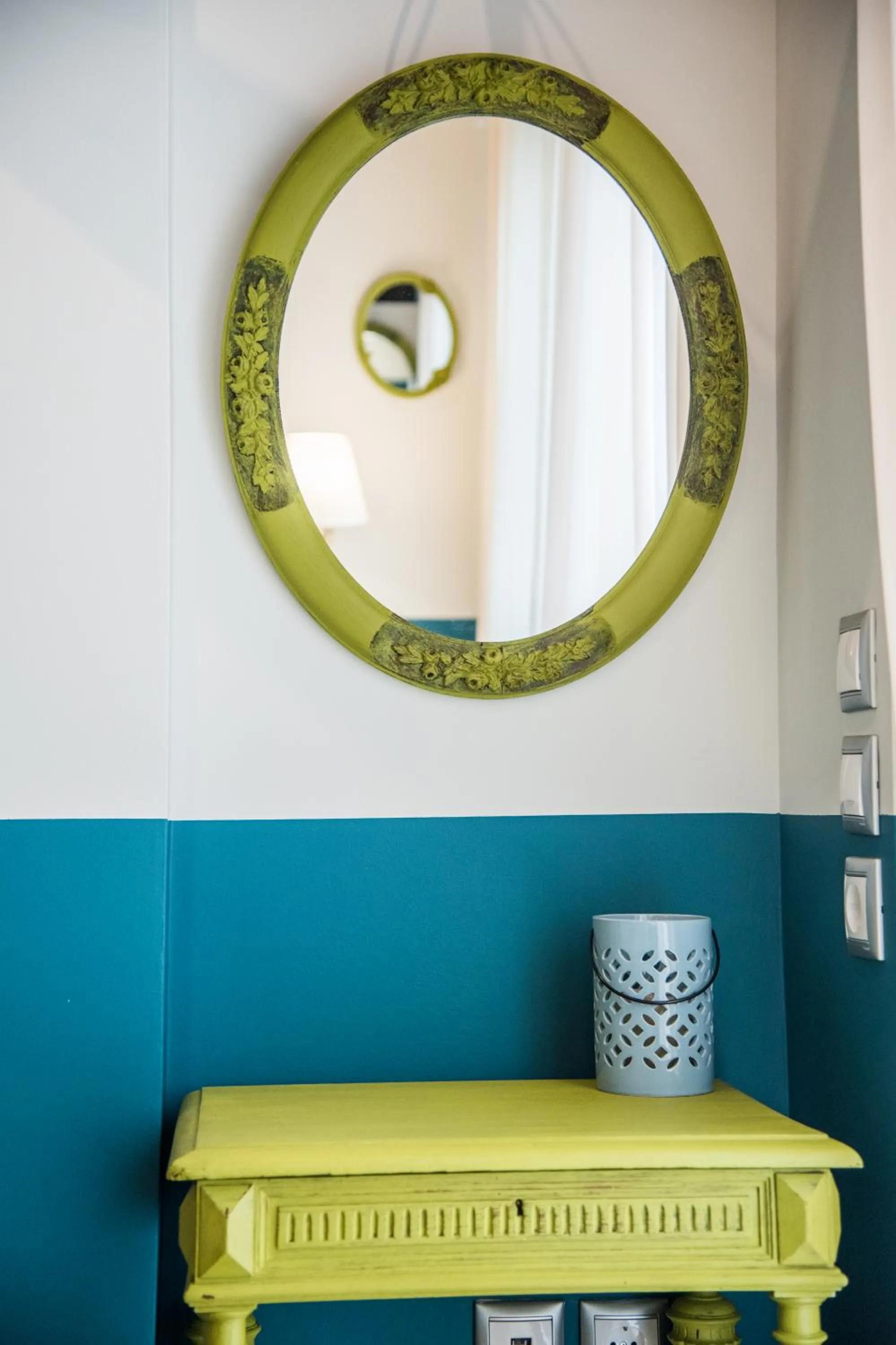 Rastoni Athens Suites near Acropolis at Tsatsou street