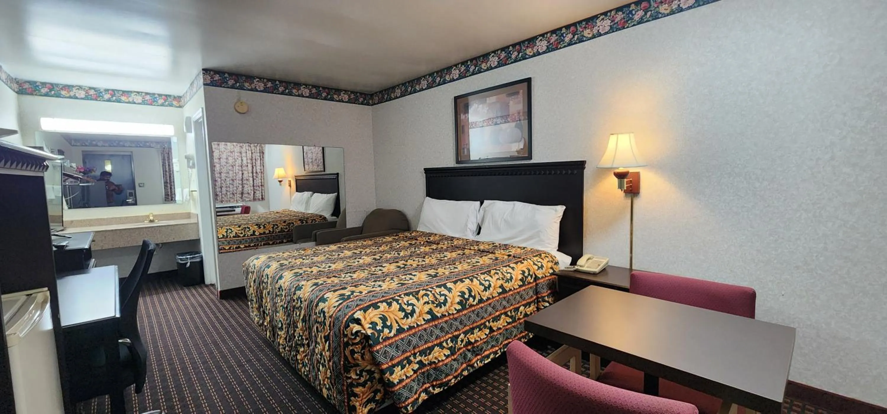 Bedroom, Bed in Turnpike Motel Richmond VA by Hotel O US 60