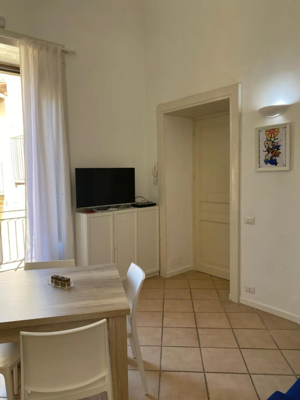 TV and multimedia in THE PALACE B&B and Apartments