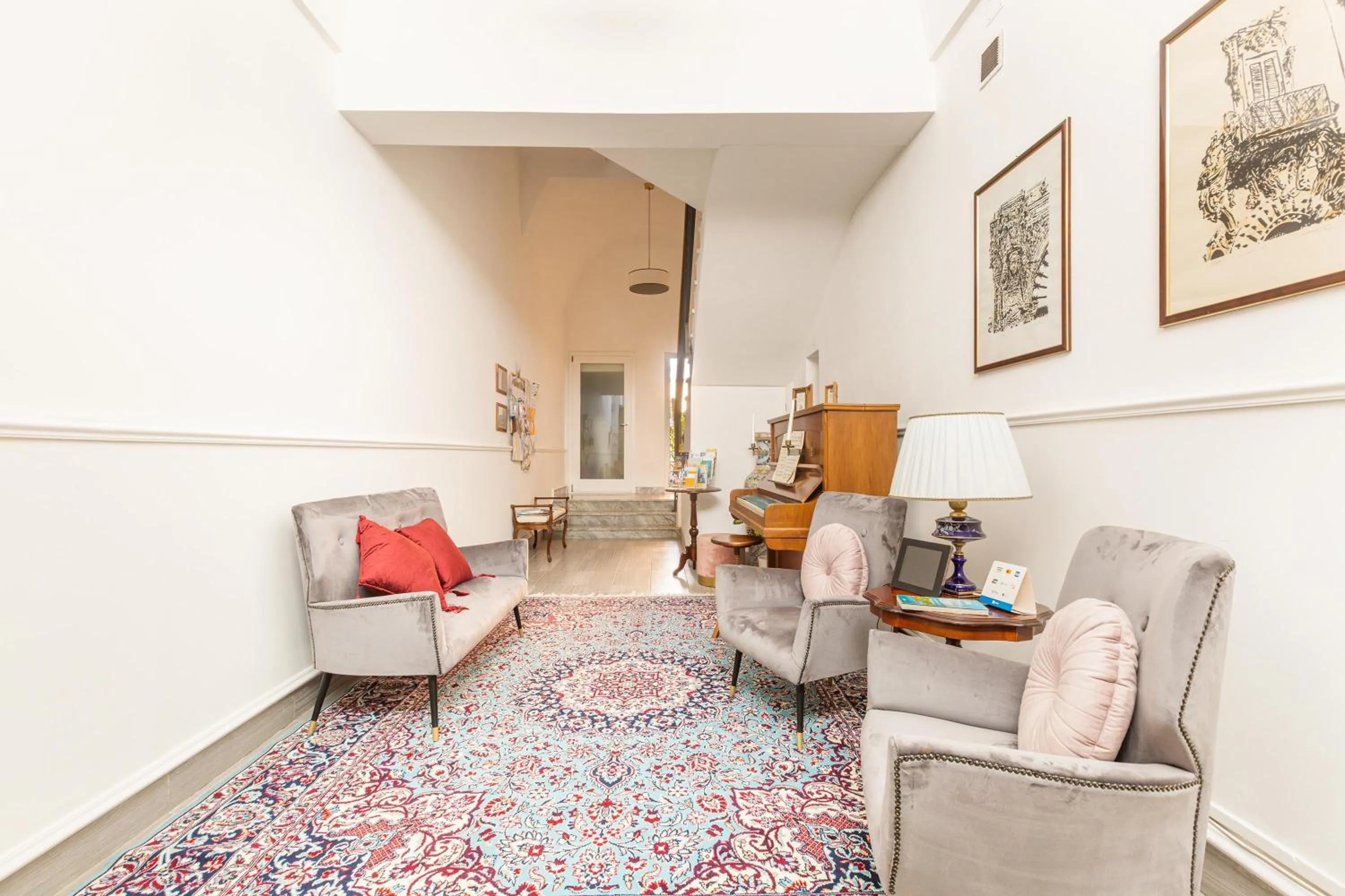 Lobby or reception in DimoraLeTreMuse Guesthouse