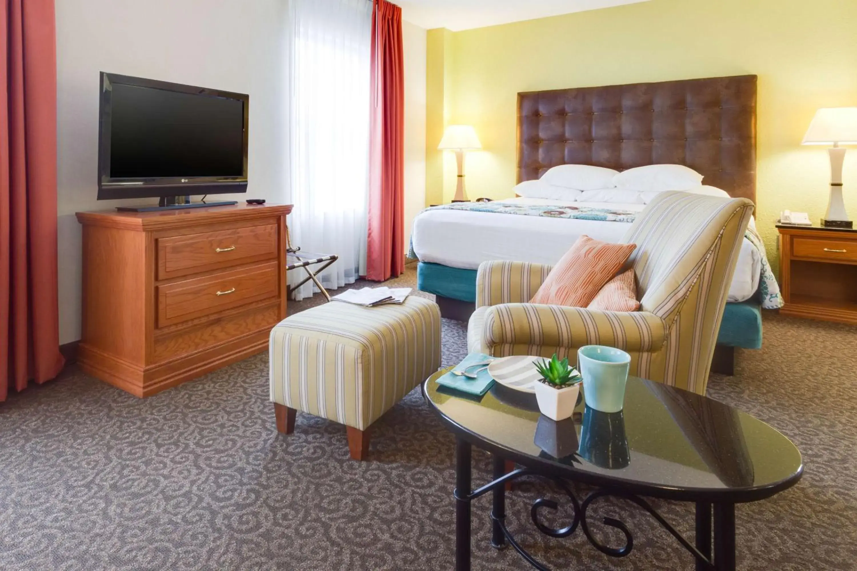 King Suite with Sofa Bed and Kitchen - Hearing Accessible, Roll-in Shower in Drury Inn & Suites McAllen King Suite with Sofa Bed and Kitchen - Hearing Accessible, Roll-in Shower in Drury Inn & Suites McAllen