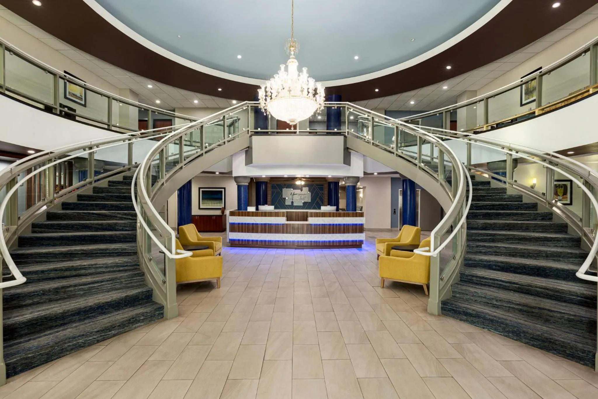 Property building in Holiday Inn Express & Suites Bakersfield Central, an IHG Hotel