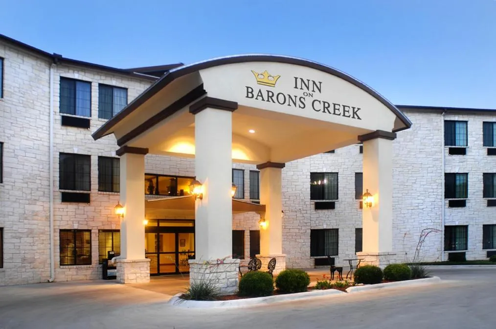 Facade/entrance in Inn on Barons Creek