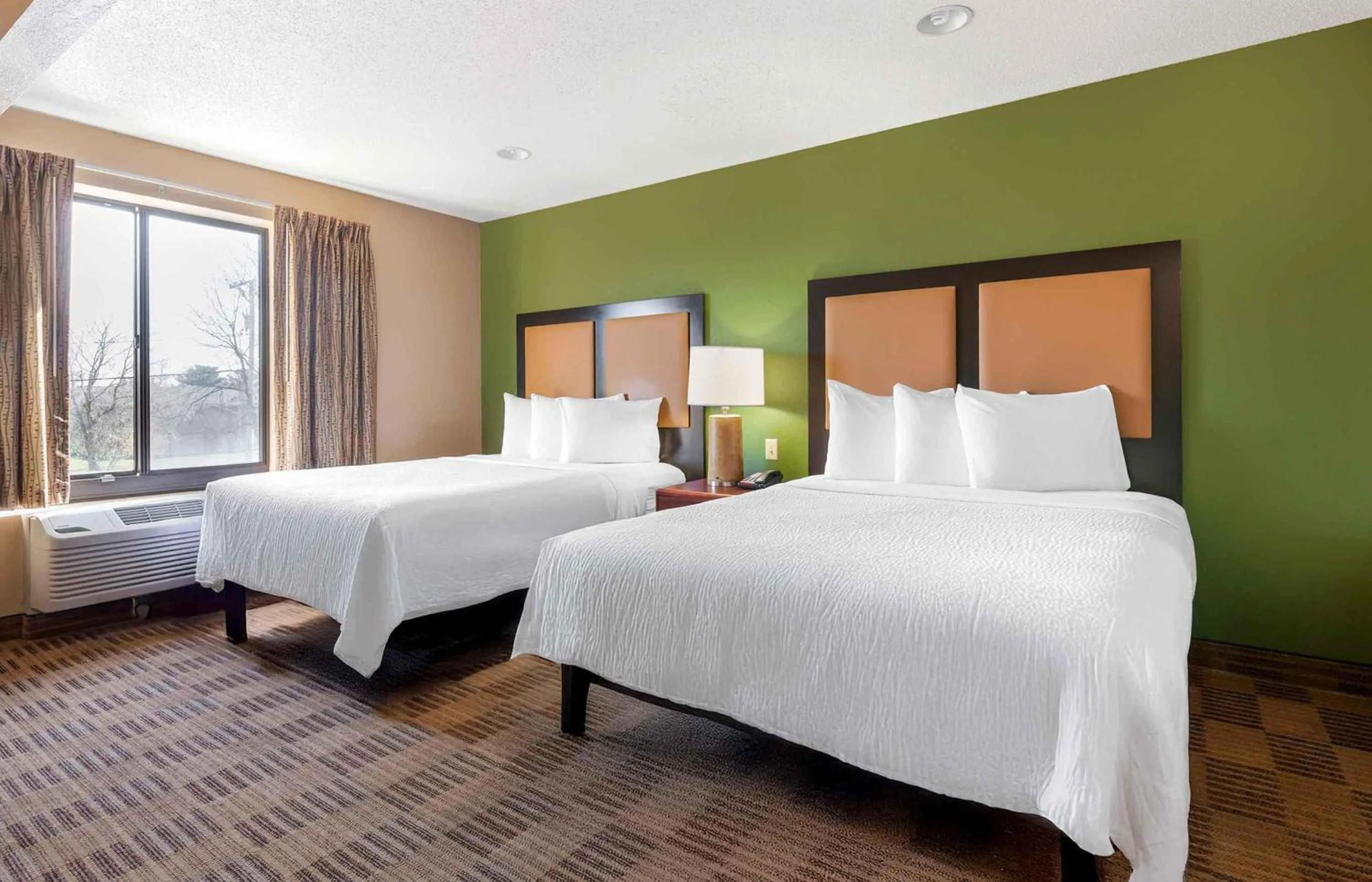 Bedroom, Bed in Extended Stay America Suites - Atlanta - Alpharetta - Northpoint - West