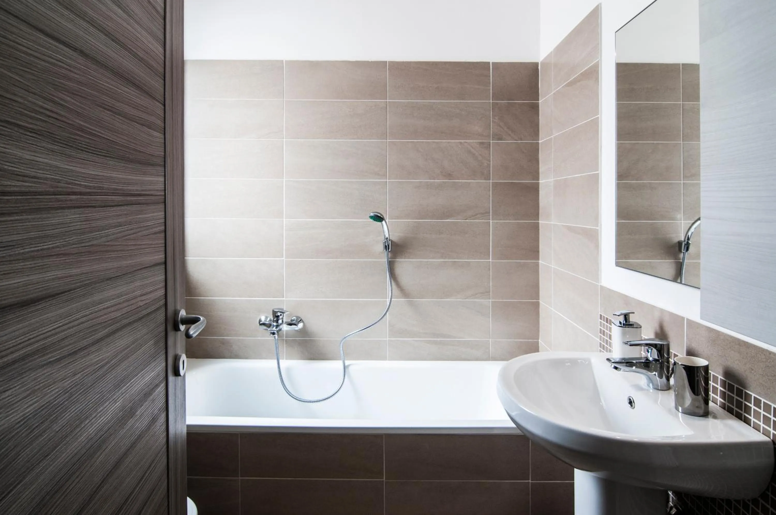 Bathroom in GuestHost - Fonte Laurentina Apartments
