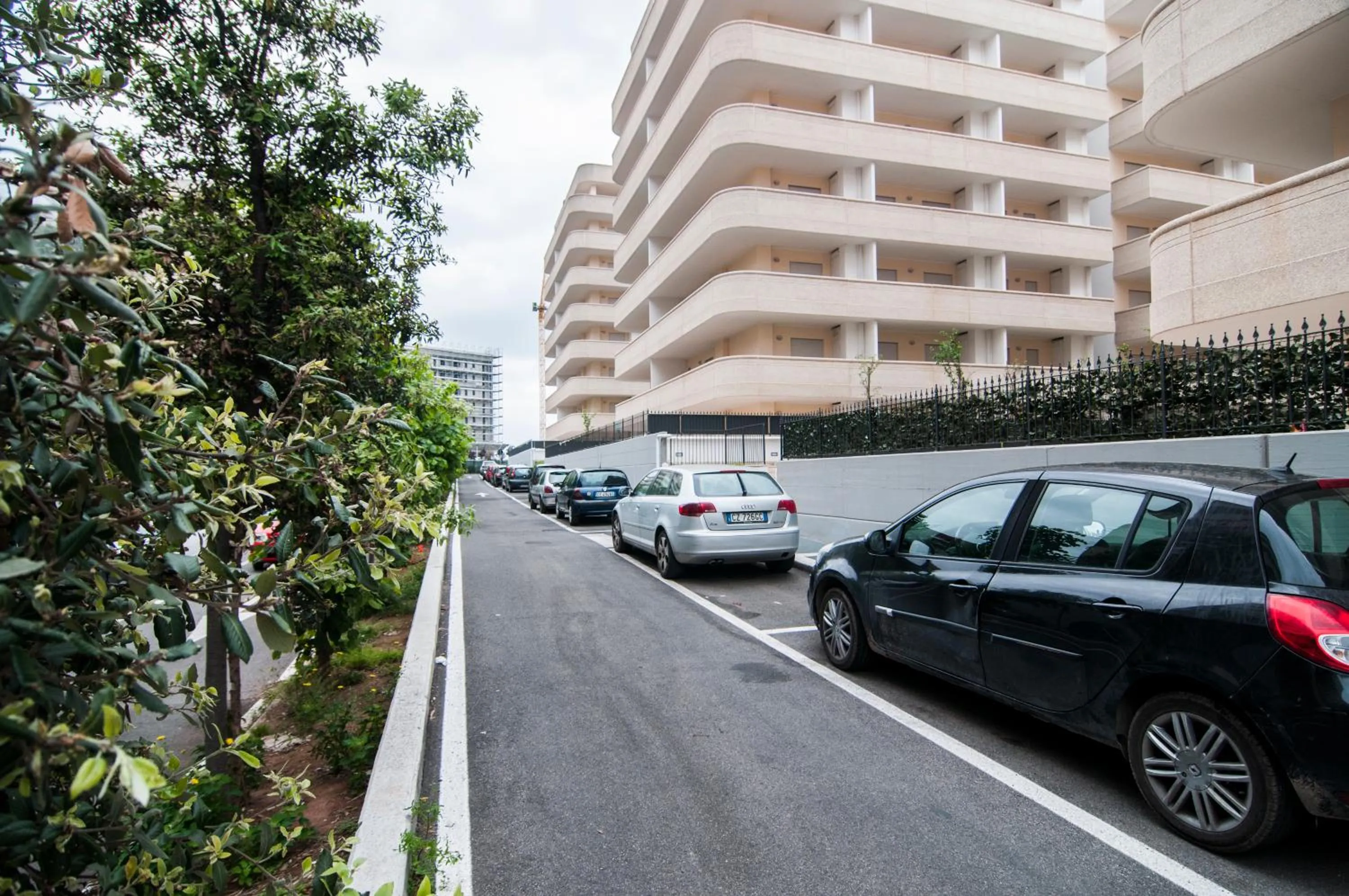 Facade/entrance in GuestHost - Fonte Laurentina Apartments