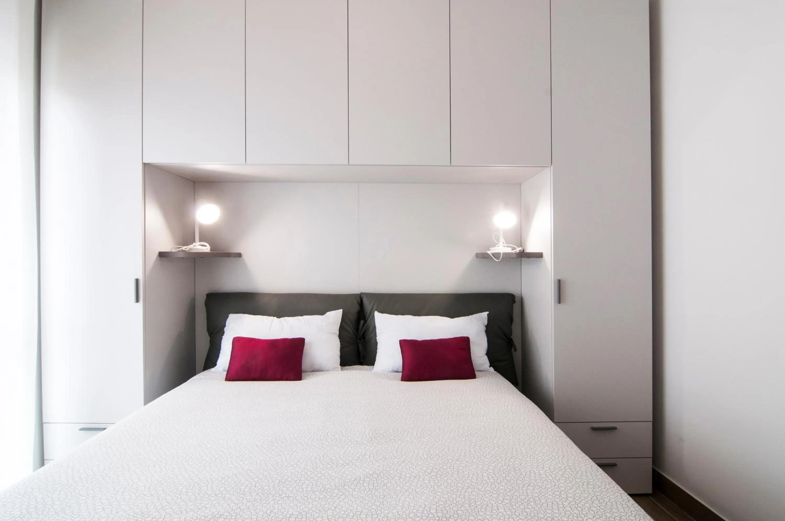 Bedroom, Bed in GuestHost - Fonte Laurentina Apartments