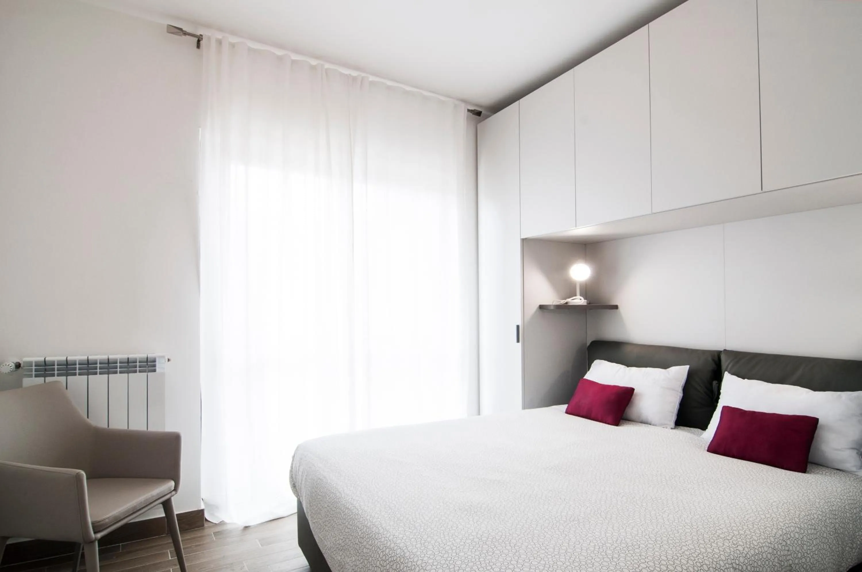 Bedroom, Bed in GuestHost - Fonte Laurentina Apartments